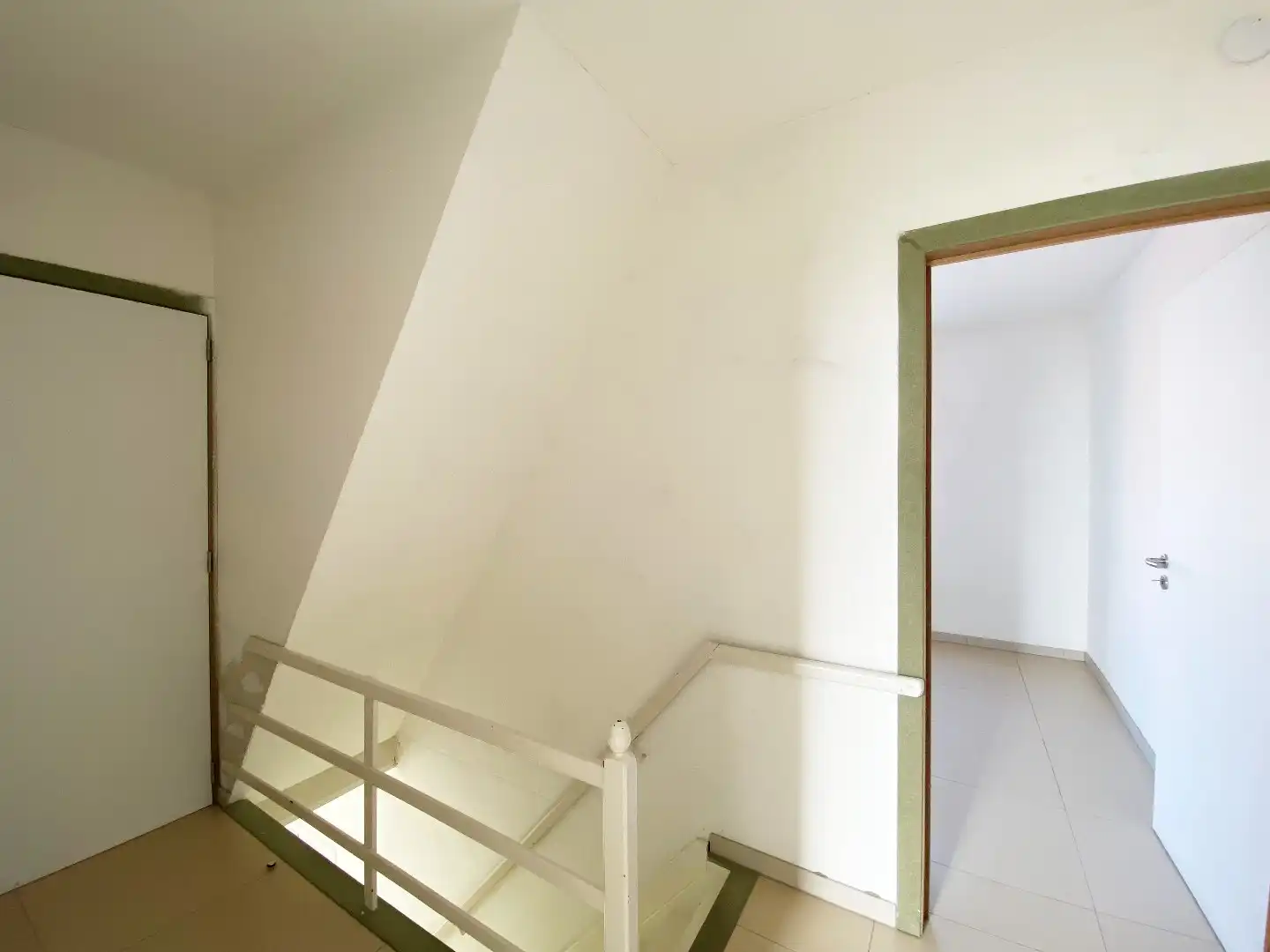 INSTAPKLARE RIJWONING MET KOER IN HARTJE IZEGEM foto 7