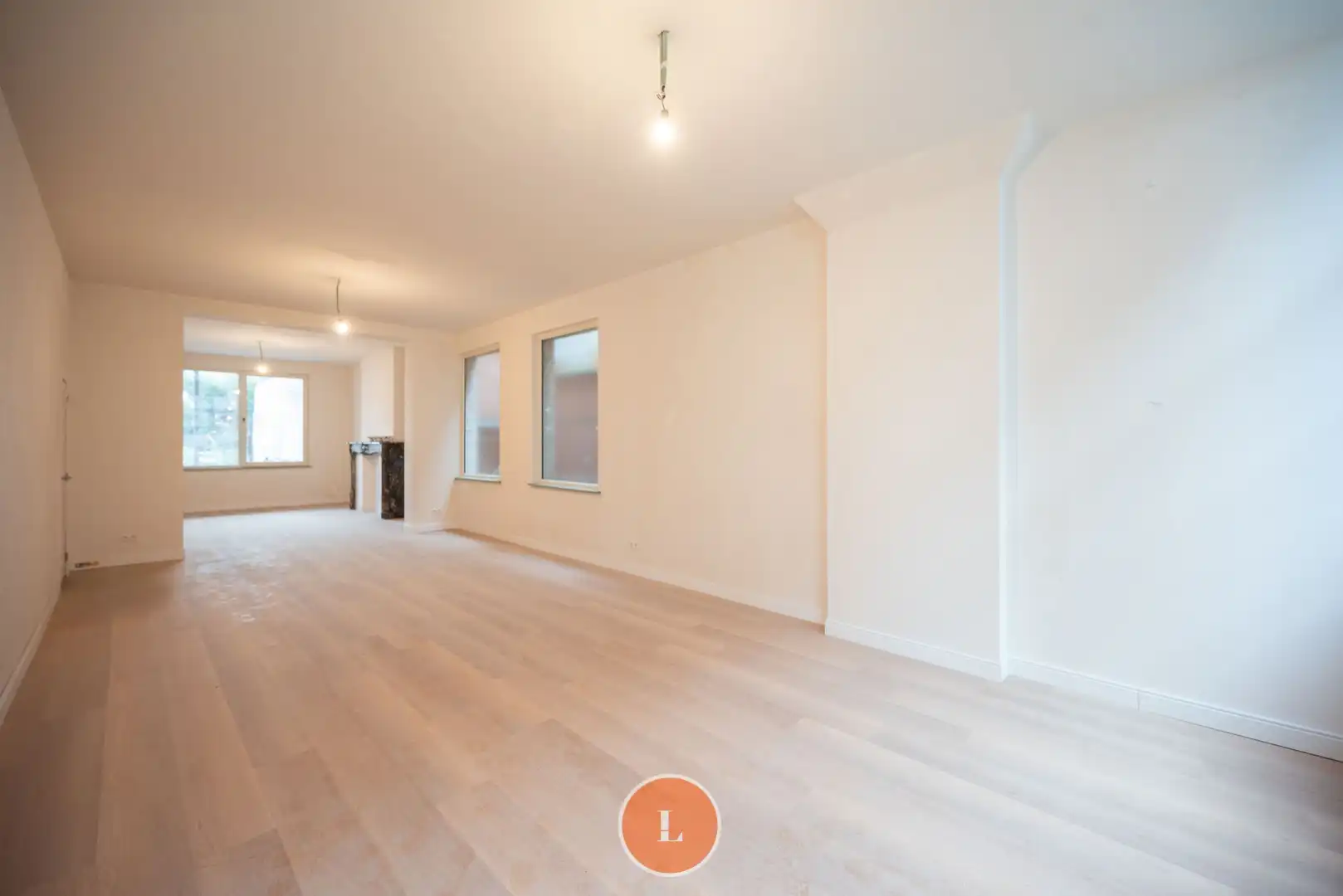 Handelspand/kantoor in historisch complex foto 3