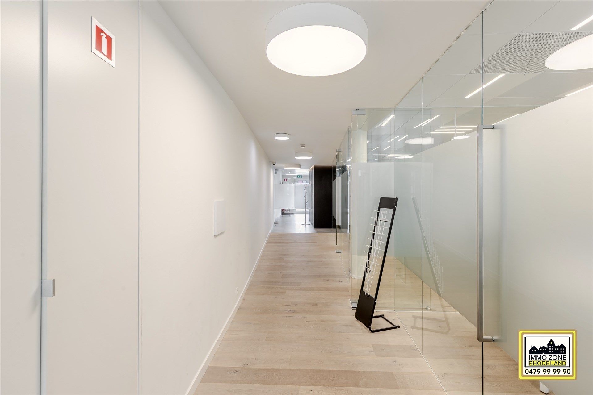 Prachtige handels-of bureelruimte op triple A locatie! foto 8