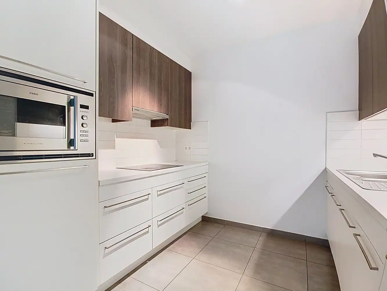 Ruim gelijkvloers appartement voor senioren met zicht op pastorietuin foto 19