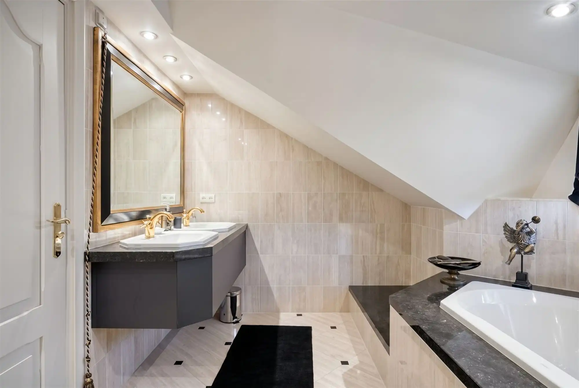 Exclusief landgoed met allure op parkdomein in Pelt foto 49