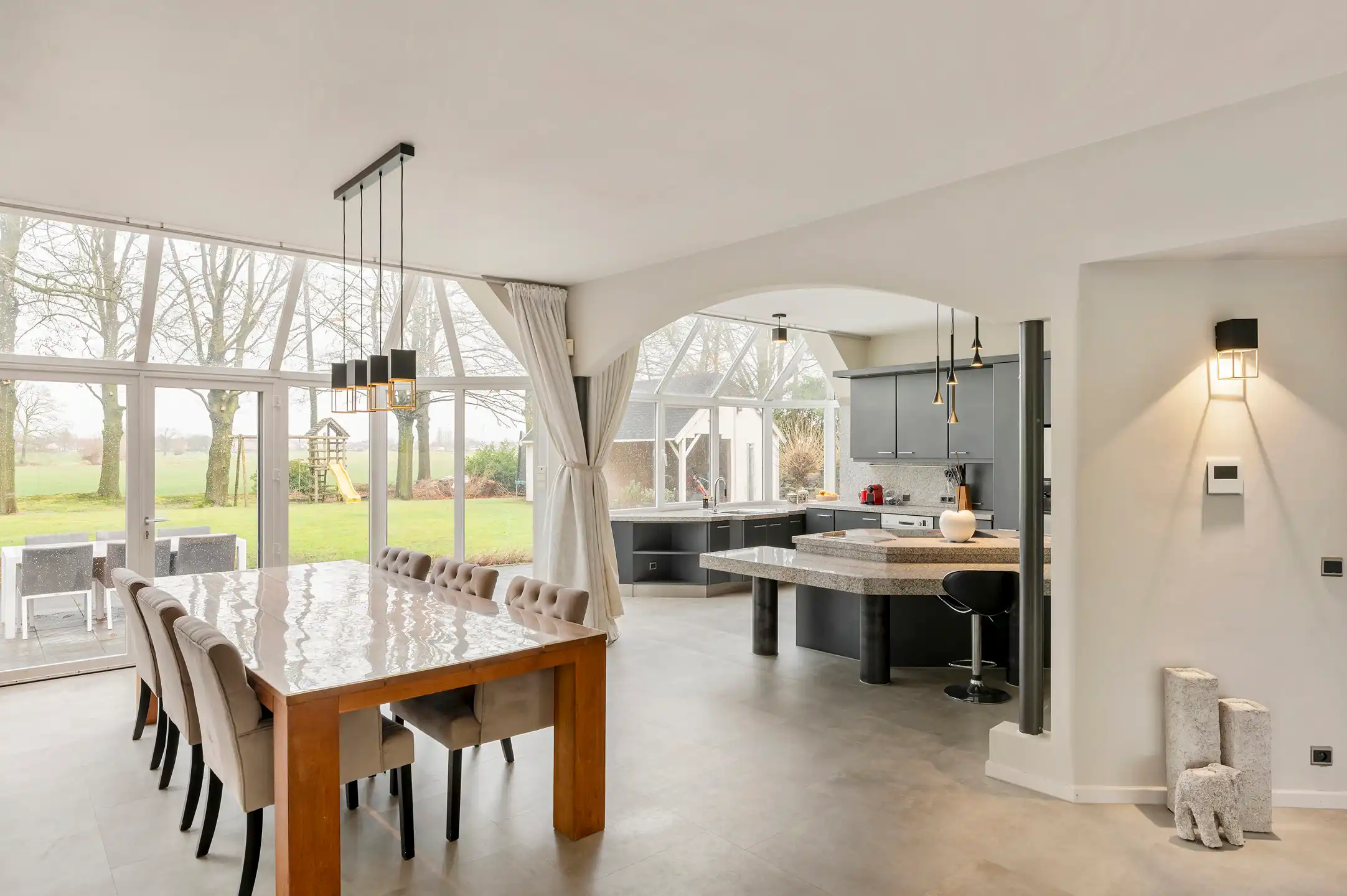 Exclusieve villa met panoramisch uitzicht  foto 13