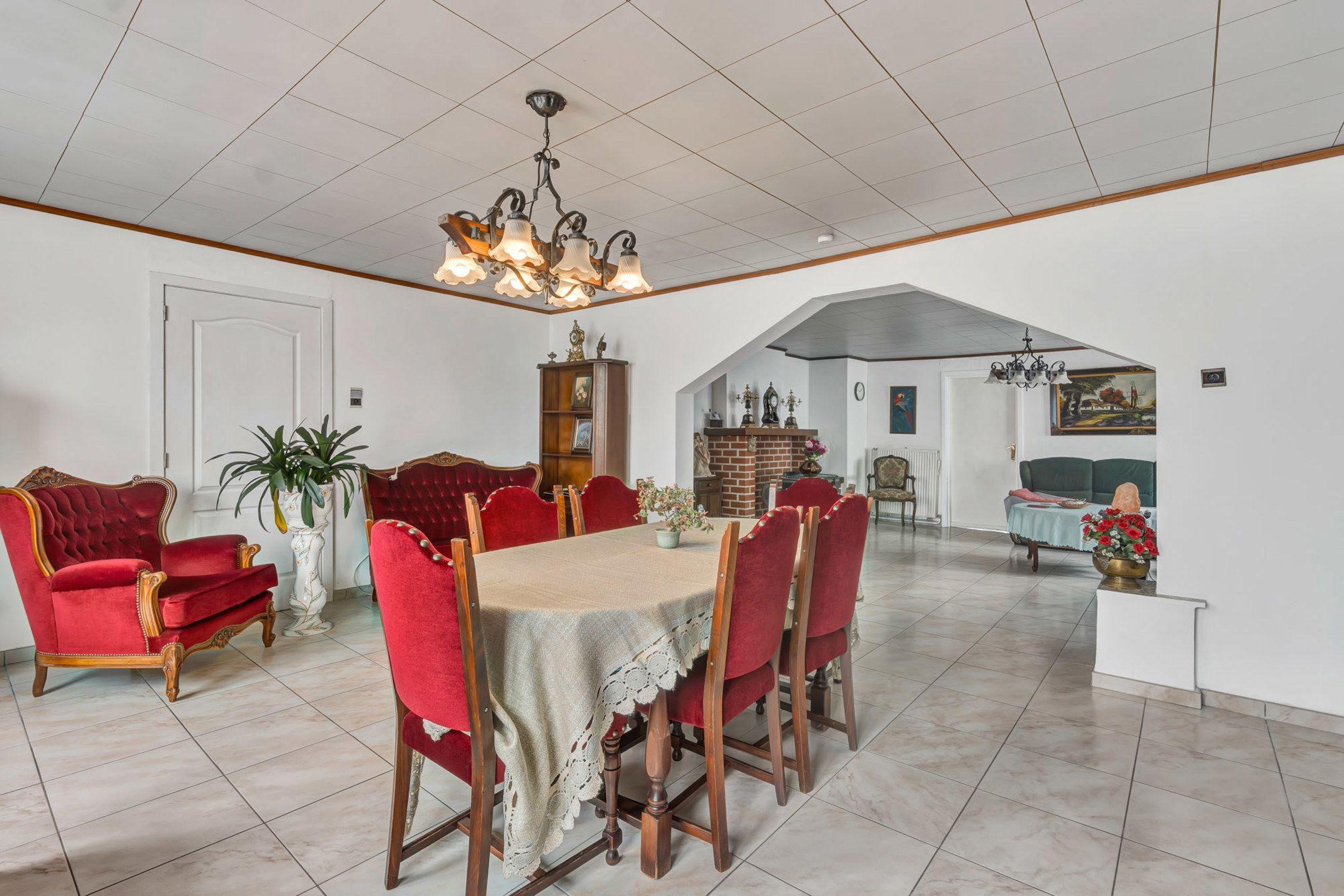Te moderniseren gelijkvloerse woning op landelijke locatie foto 5