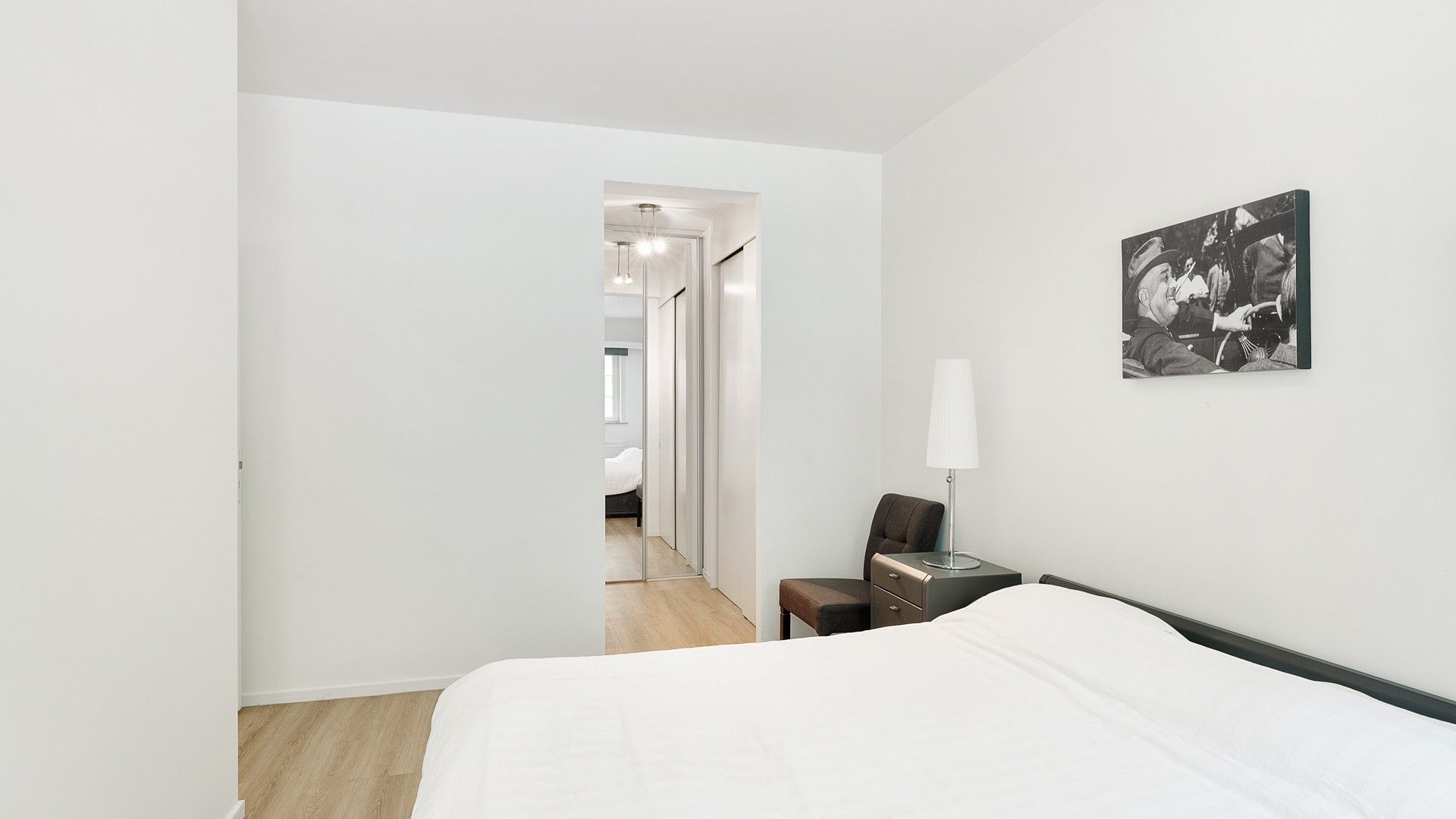 Heel ruim appartement van 165m² in de villaresidentie Elysée vlakbij het strand en het Albertplein, hartje Zoute. foto 25