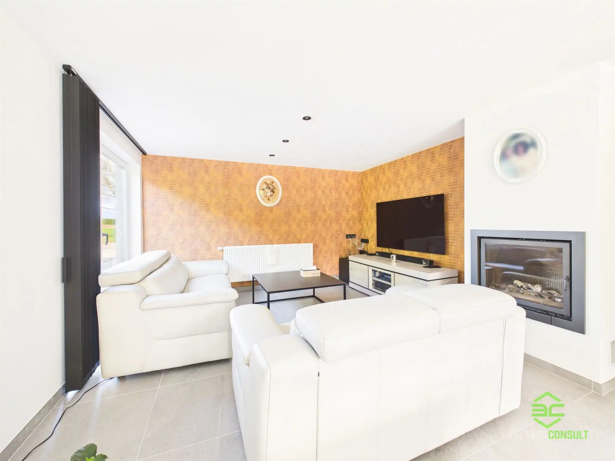 Instapklare gezinswoning op een rustige ligging in Velm! foto 4