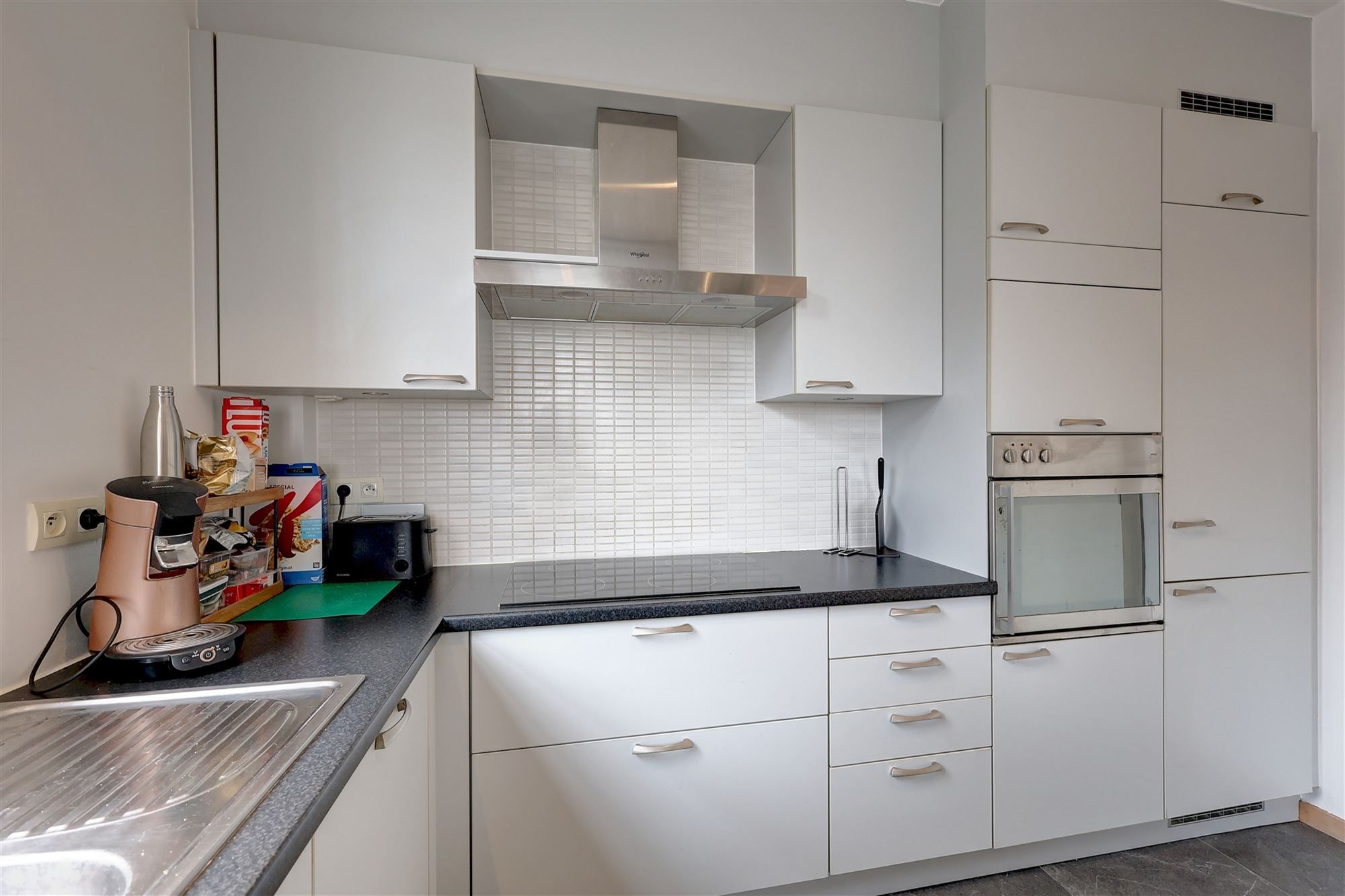 Appartement met twee slaapkamers en terras foto 8