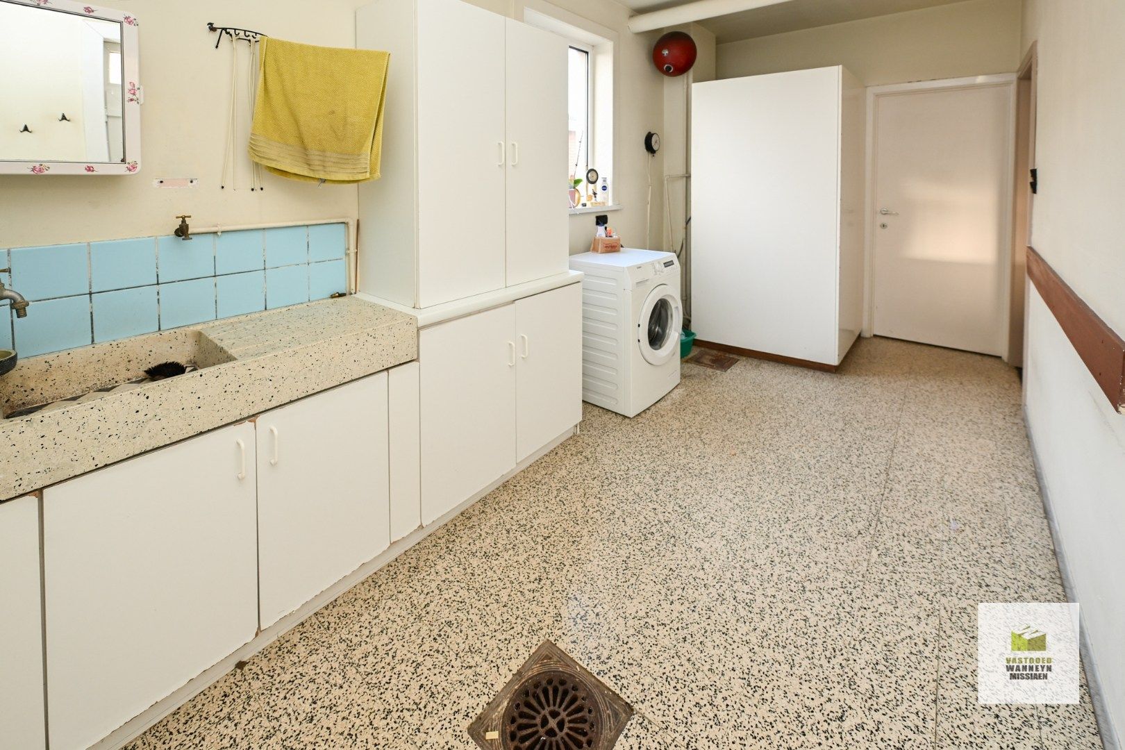 Rustig gelegen woning met 5 slaapkamers op 673m2 foto 9