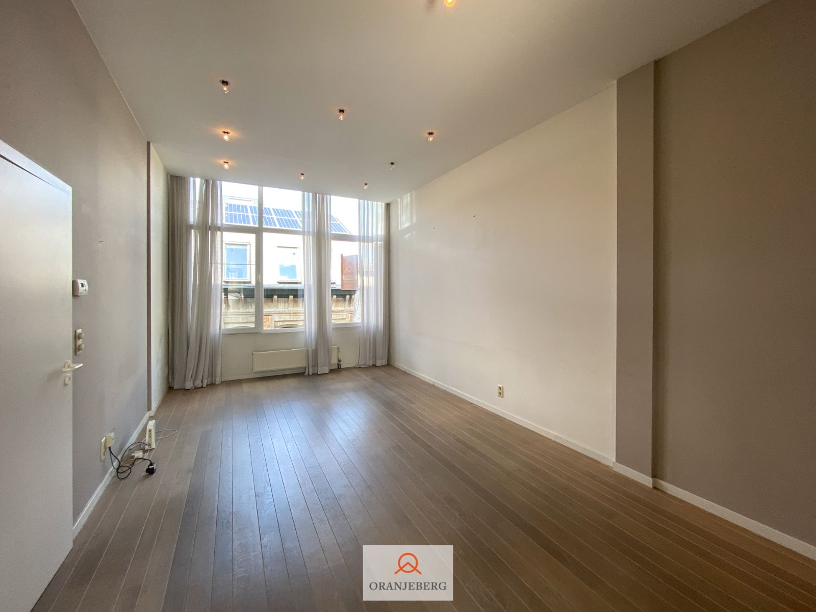 Mooi 2 slaapkamerappartement met uniek terras en autostaanplaats aan de Zuid foto 10