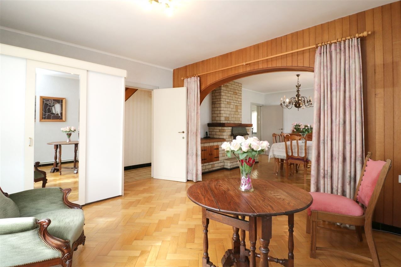 degelijke woning (3 slpk) op 11 a 95 ca foto 6