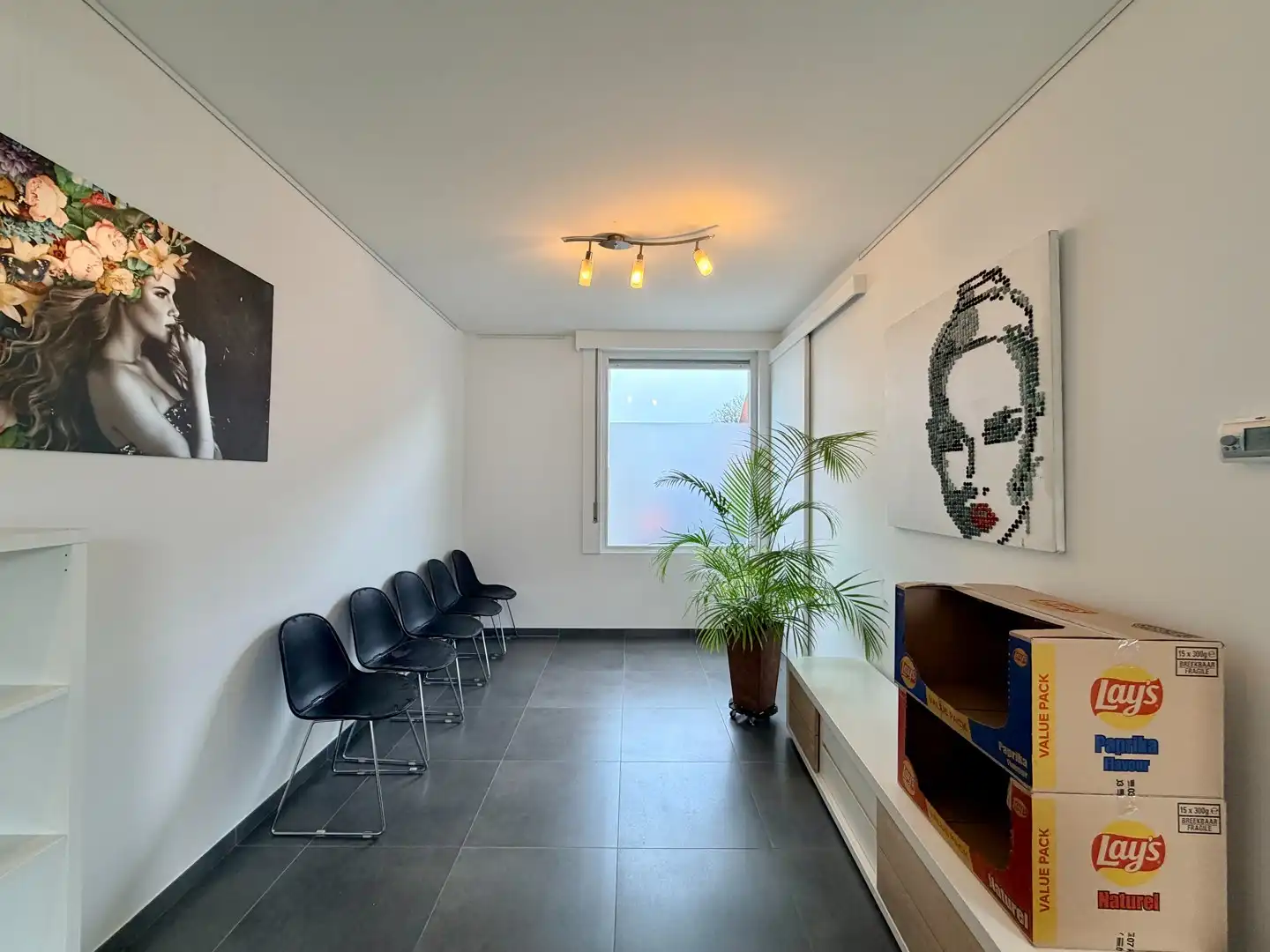 Instapklare woning met 2-3 slaapkamers te Tielt (Meulebeke)! foto 3