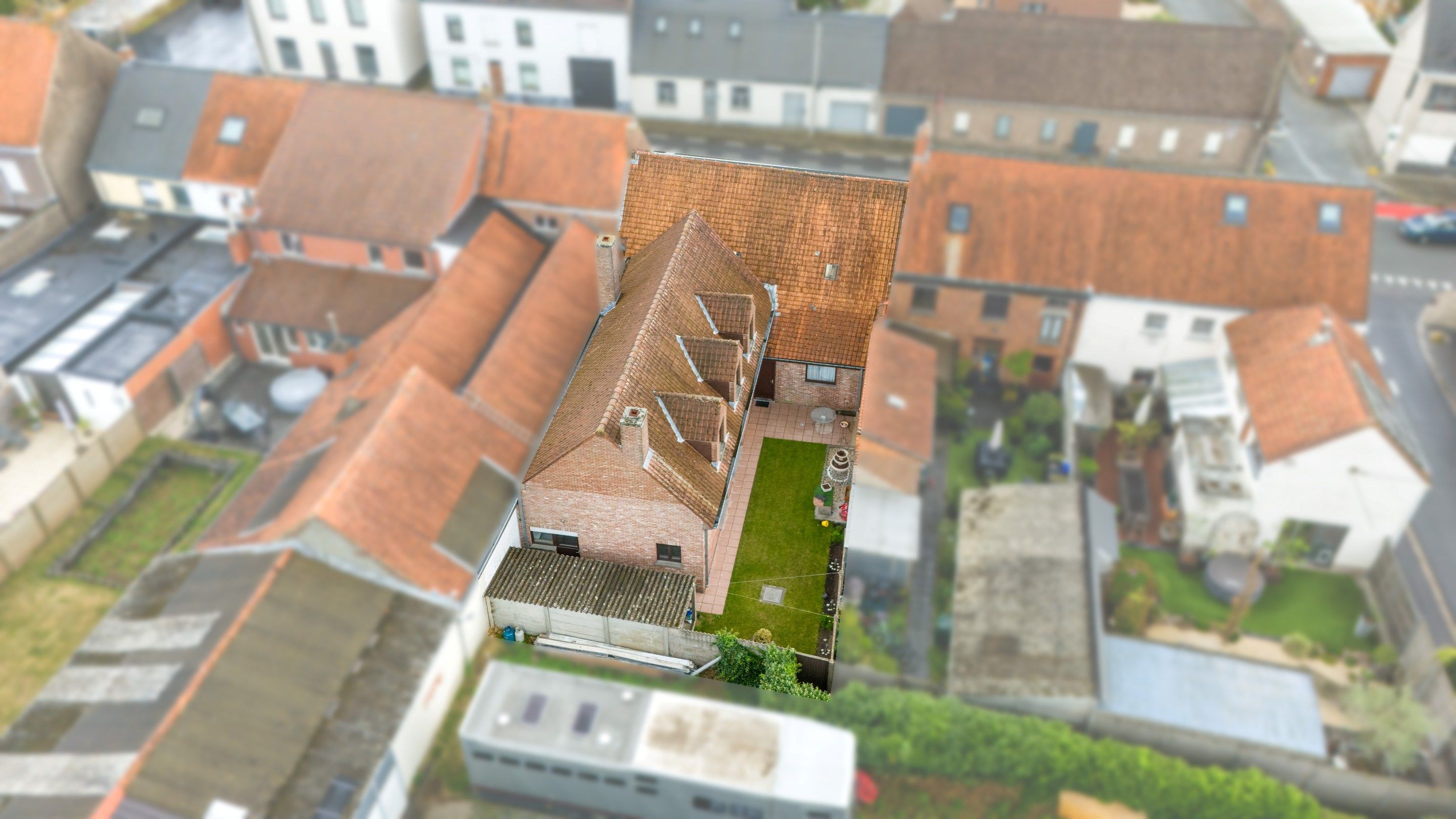 EIGENDOM MET 1001 MOGELIJKHEDEN  foto 2