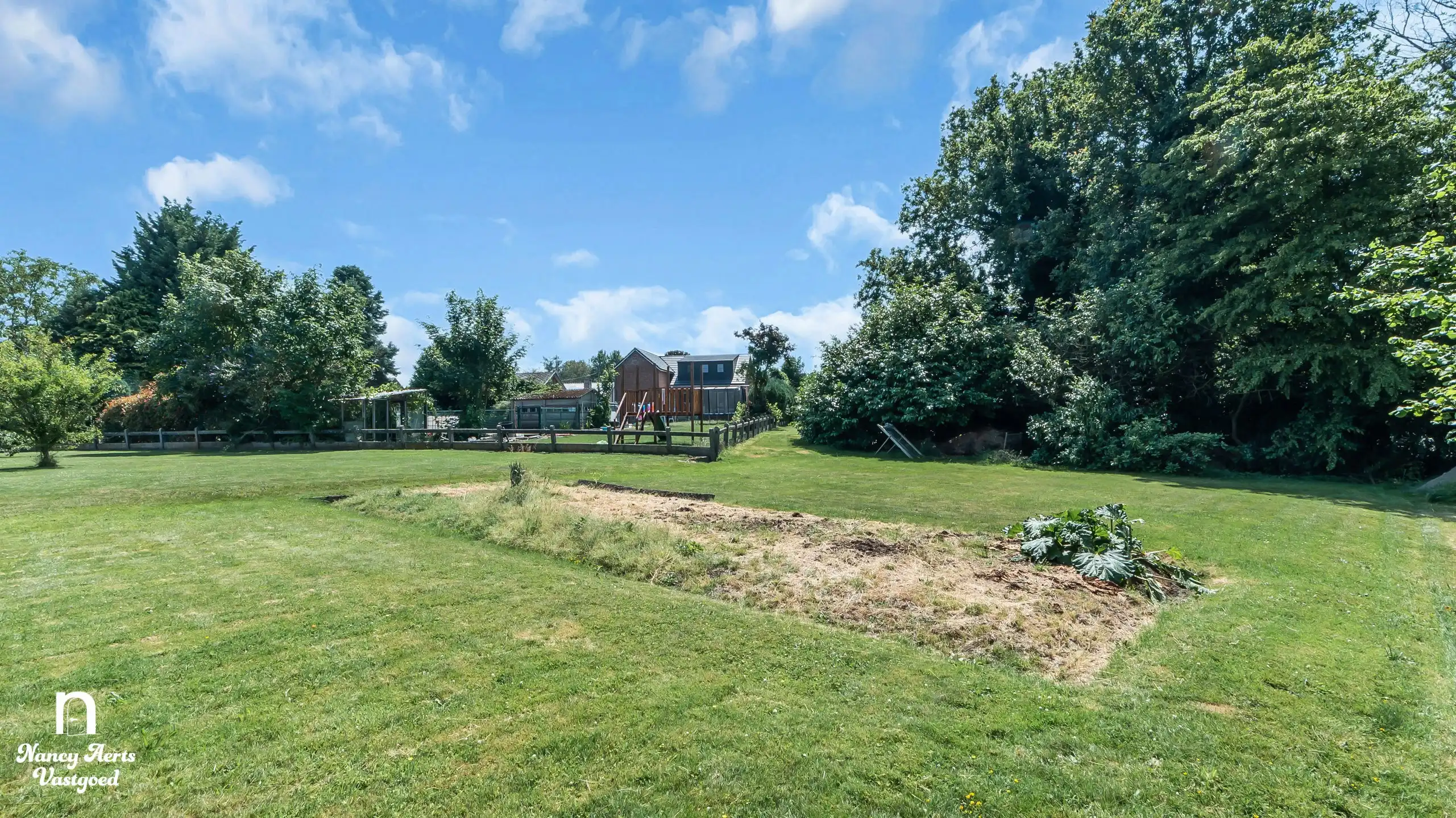 Woning op 1.287 m² met zuidtuin en renovatiepotentieel foto 25