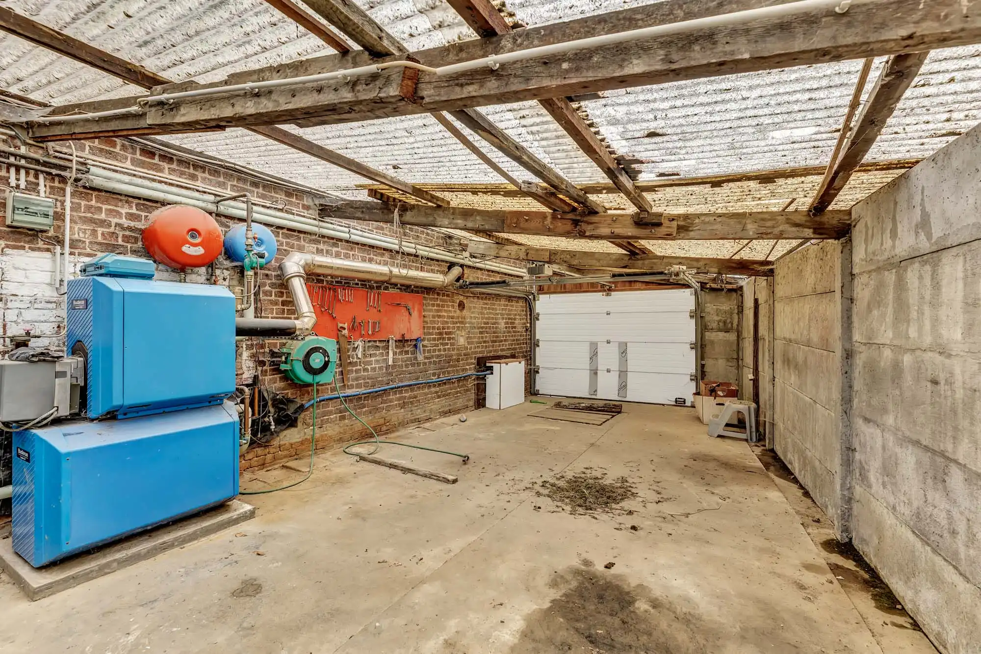 Te renoveren woning op 6a27ca in Denderwindeke foto 14
