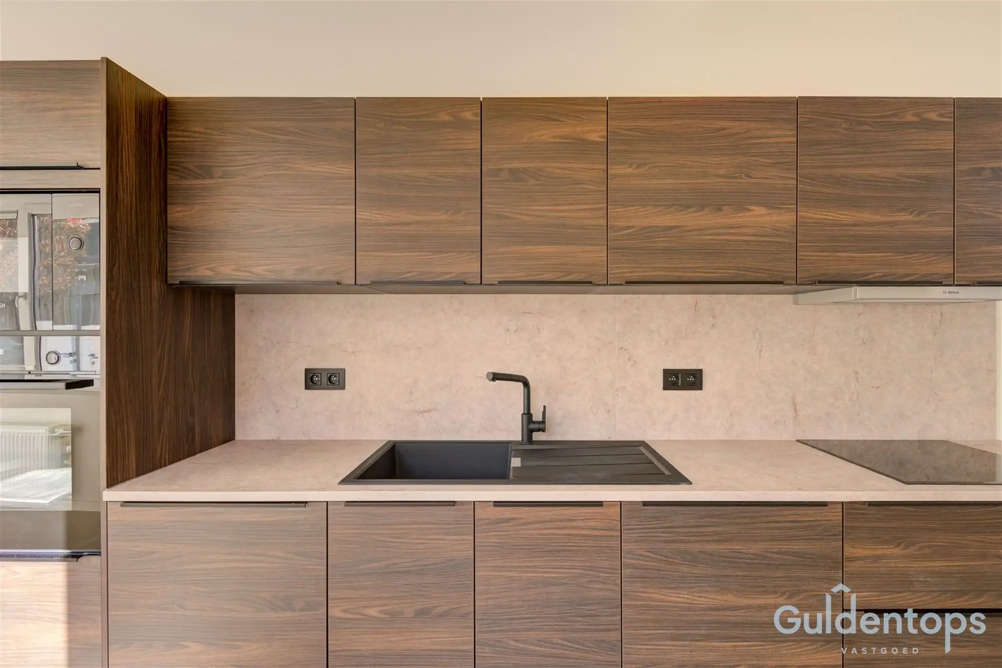 Instapklare vernieuwde woning  foto 15