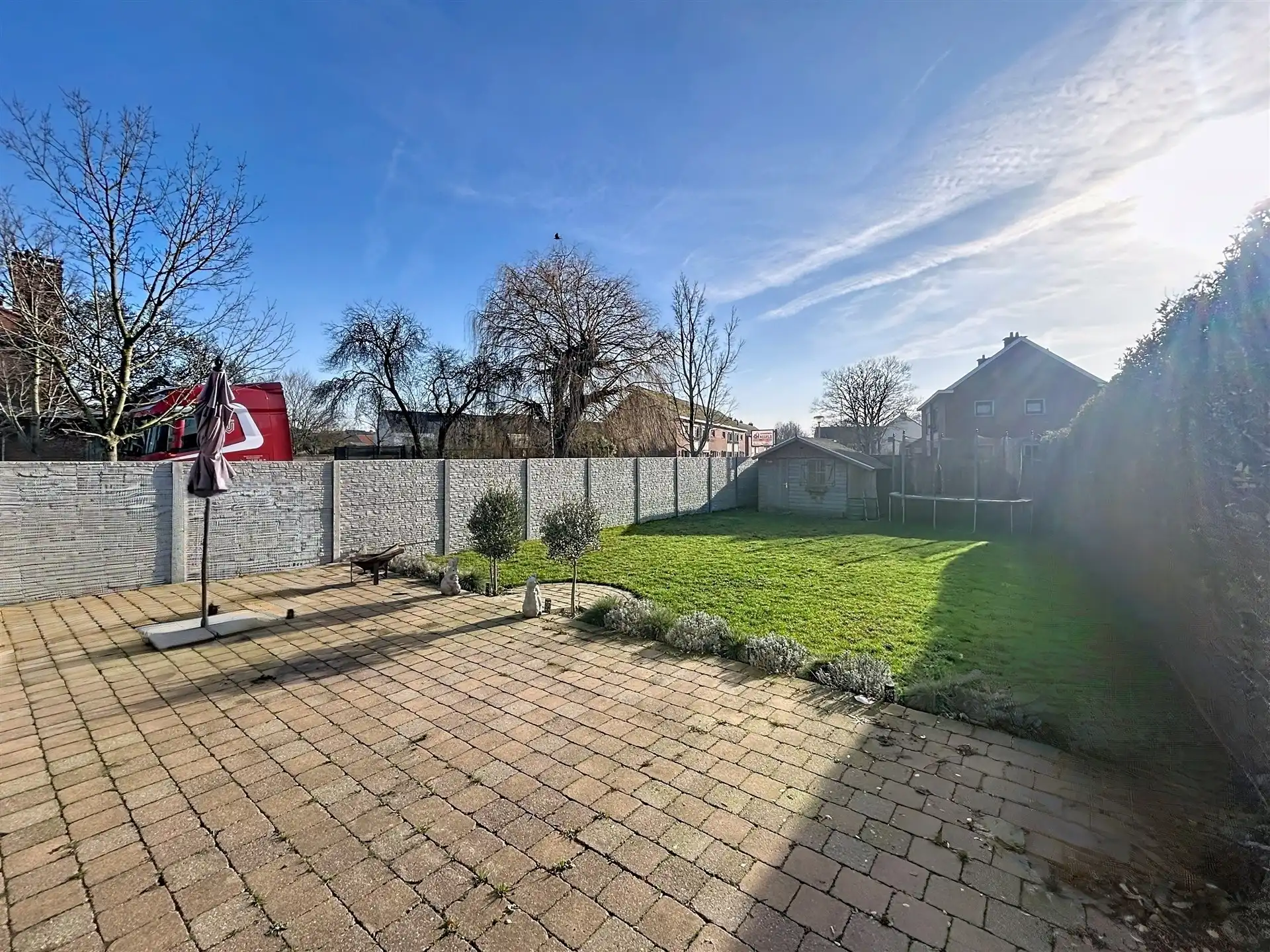 Instapklare gezinswoning  met 4 slk en garage op  perceel van 433m² foto 13