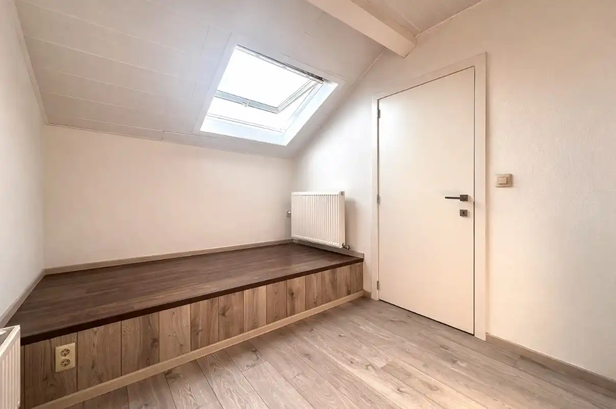 Gerenoveerde rijwoning met 3 slaapkamers te Tongeren foto 12
