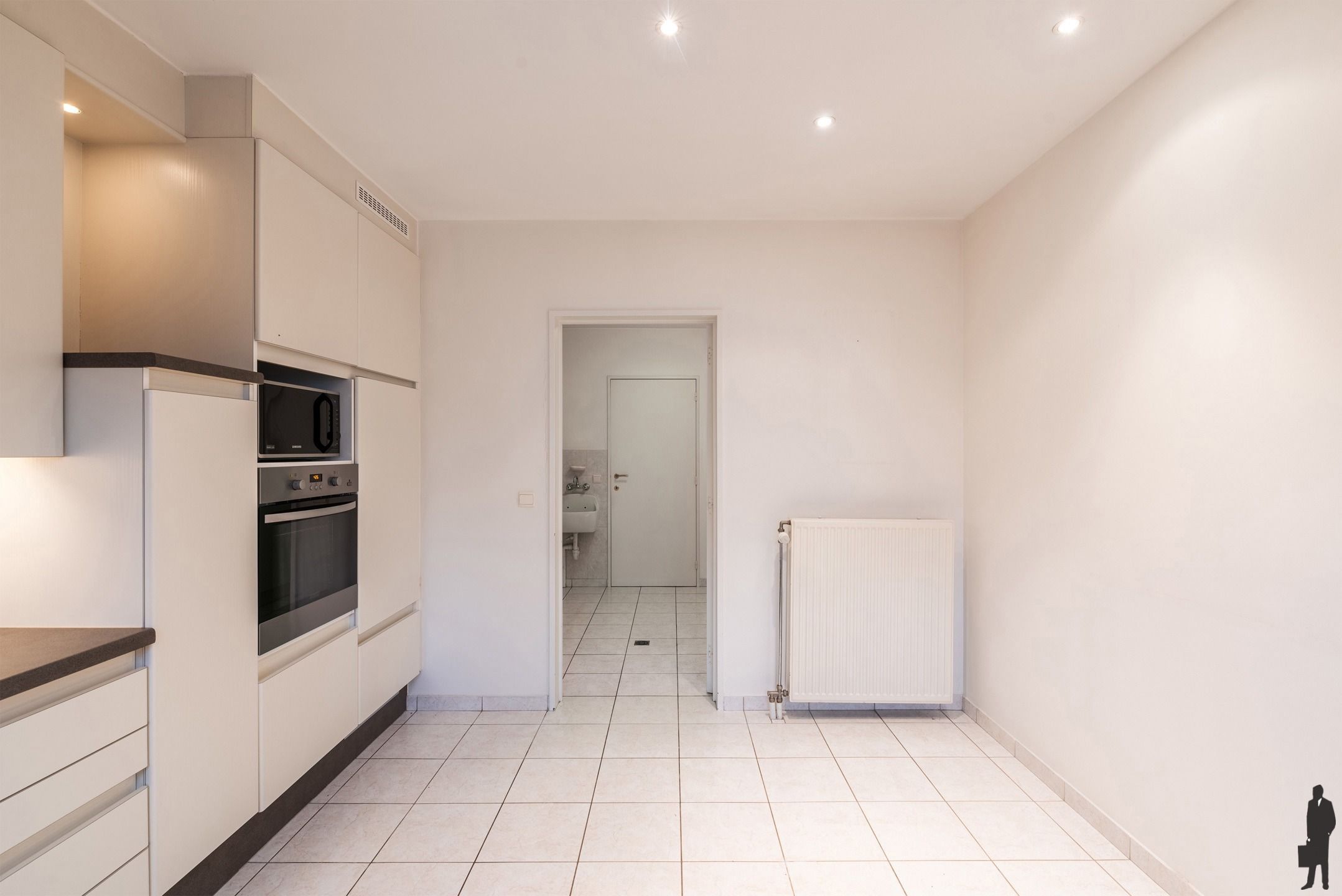 NIEUWE VOORWAARDEN: Ruim 2 slpk. appartement op wandelafstand van het centrum van Hoogstraten!  foto 9