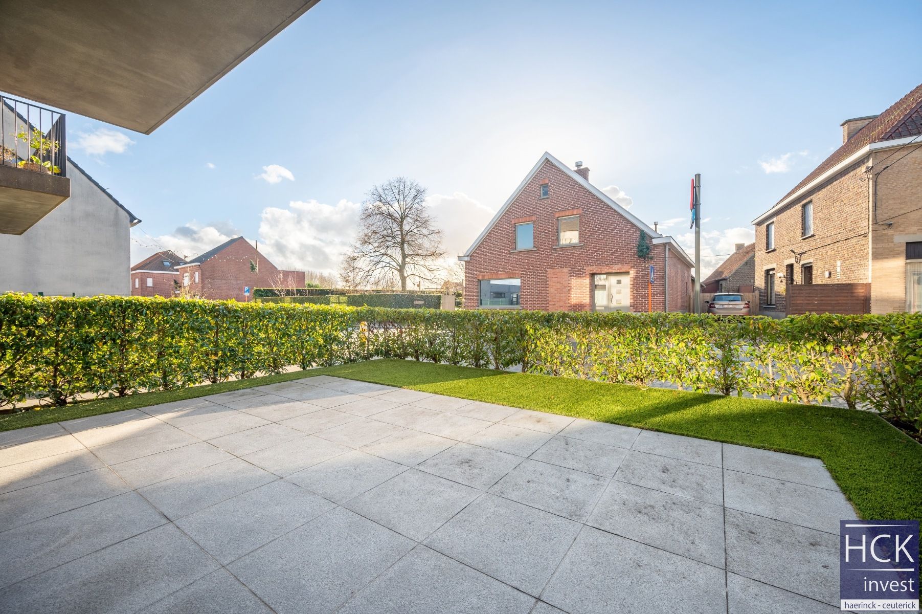 KRUISHOUTEM - Lichtrijk & ruim gelijkvloersappartement met terras foto 6