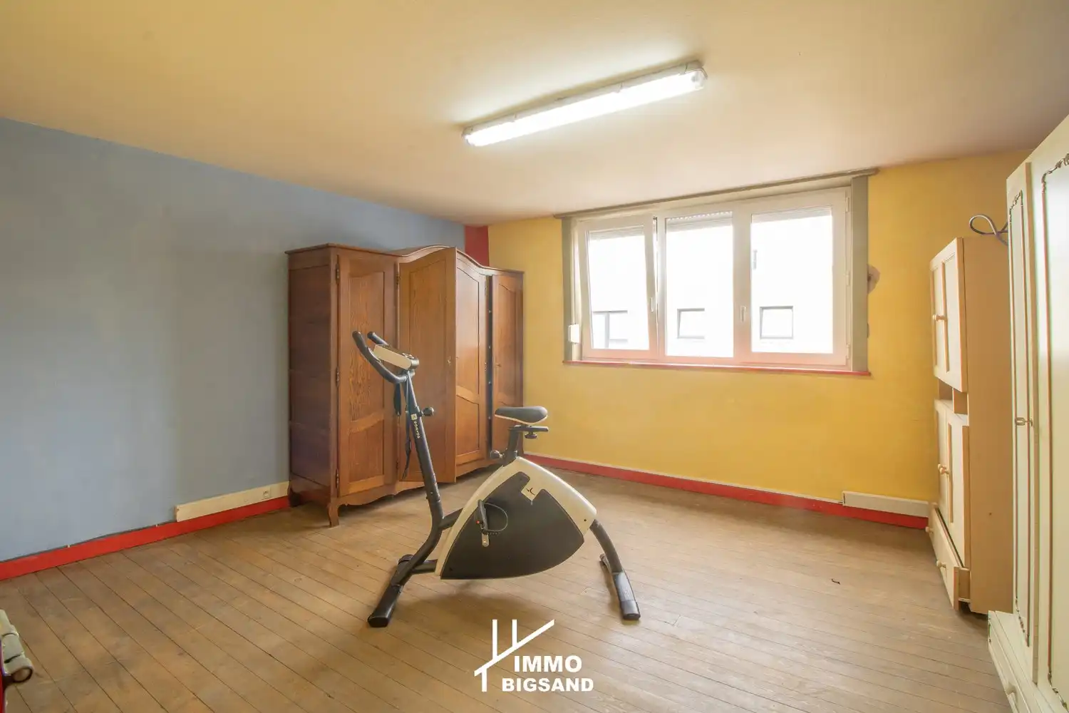 Zeer ruime woning te koop met 4 slaapkamers in Marke foto 13