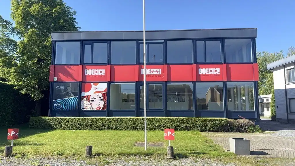 Instapklaar kantoor te huur vlakbij R4 en E40 in Drongen foto 2