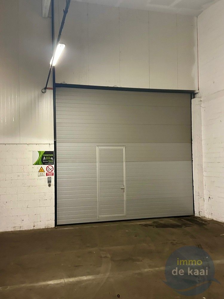 Industrieel-magazijn-logistiek te huur foto 5