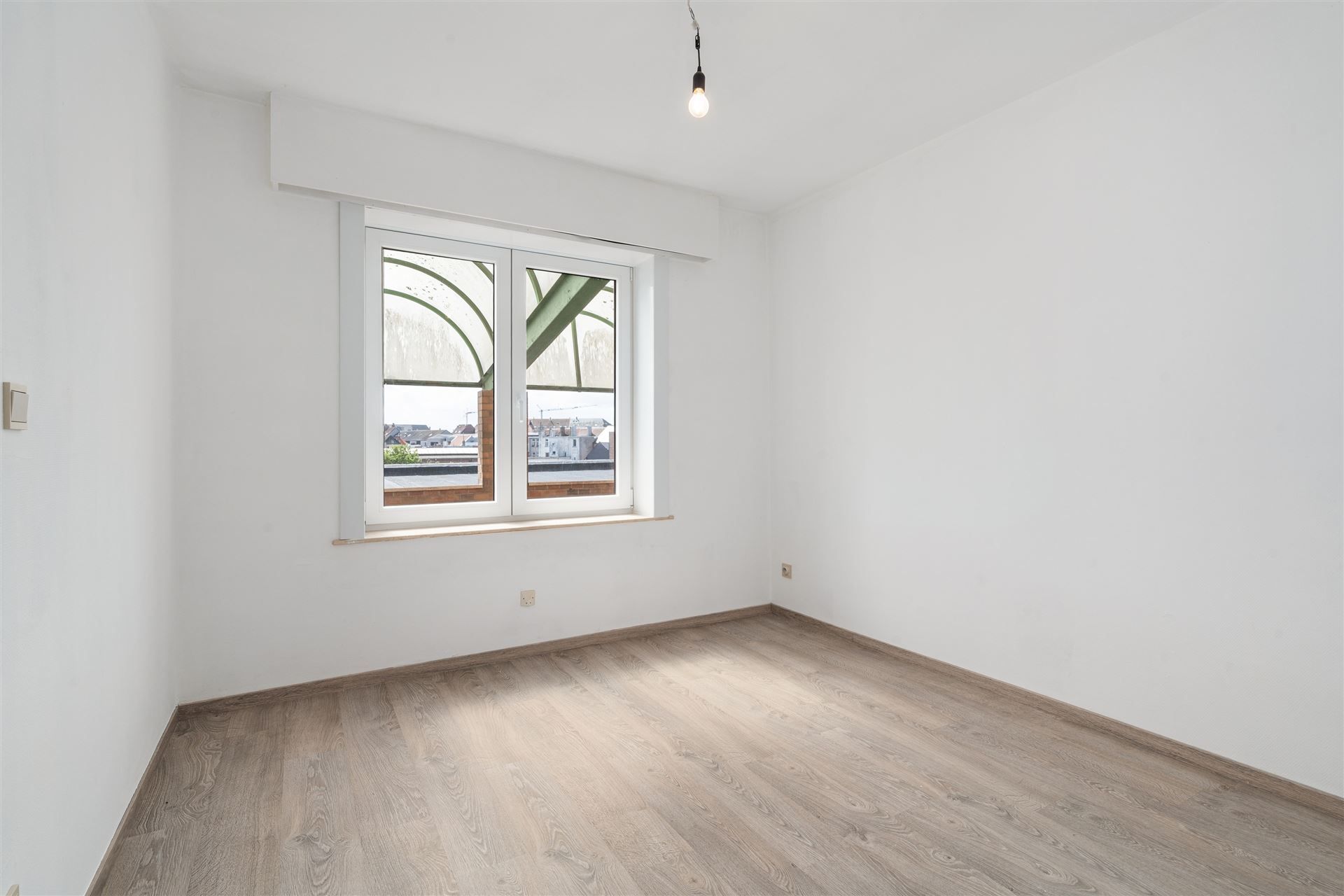 RECENT VERNIEUWD / 2 SLAAPKAMERS foto 7