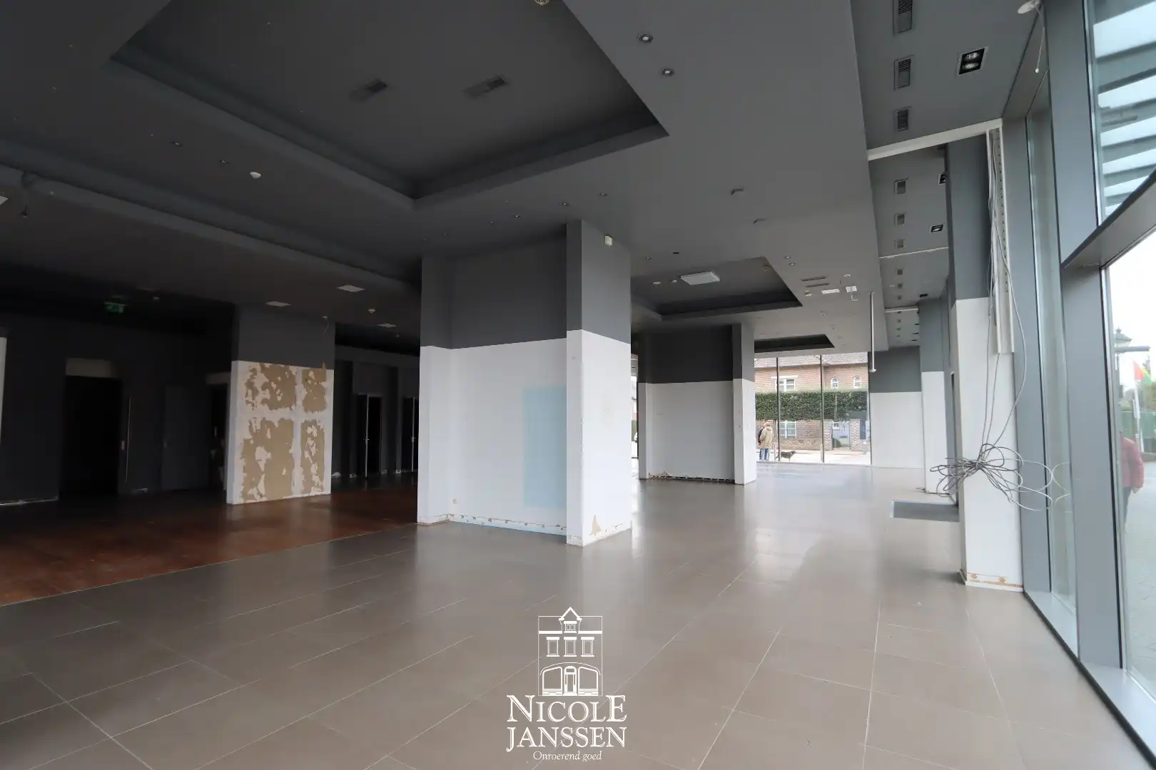 Commerciële winkelruimte foto 7