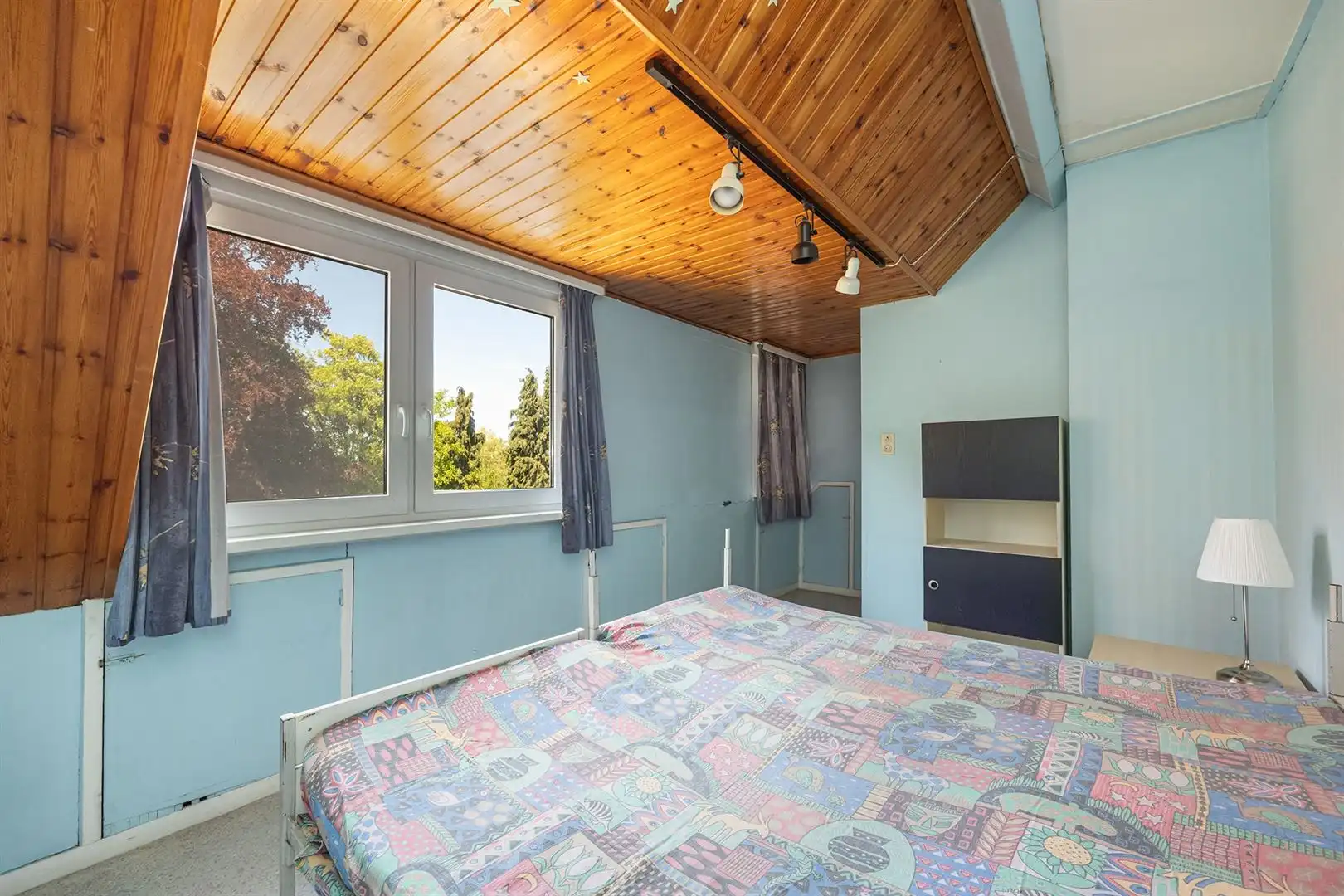 Ruime te renoveren woning met tuin in dorpscentrum foto 19