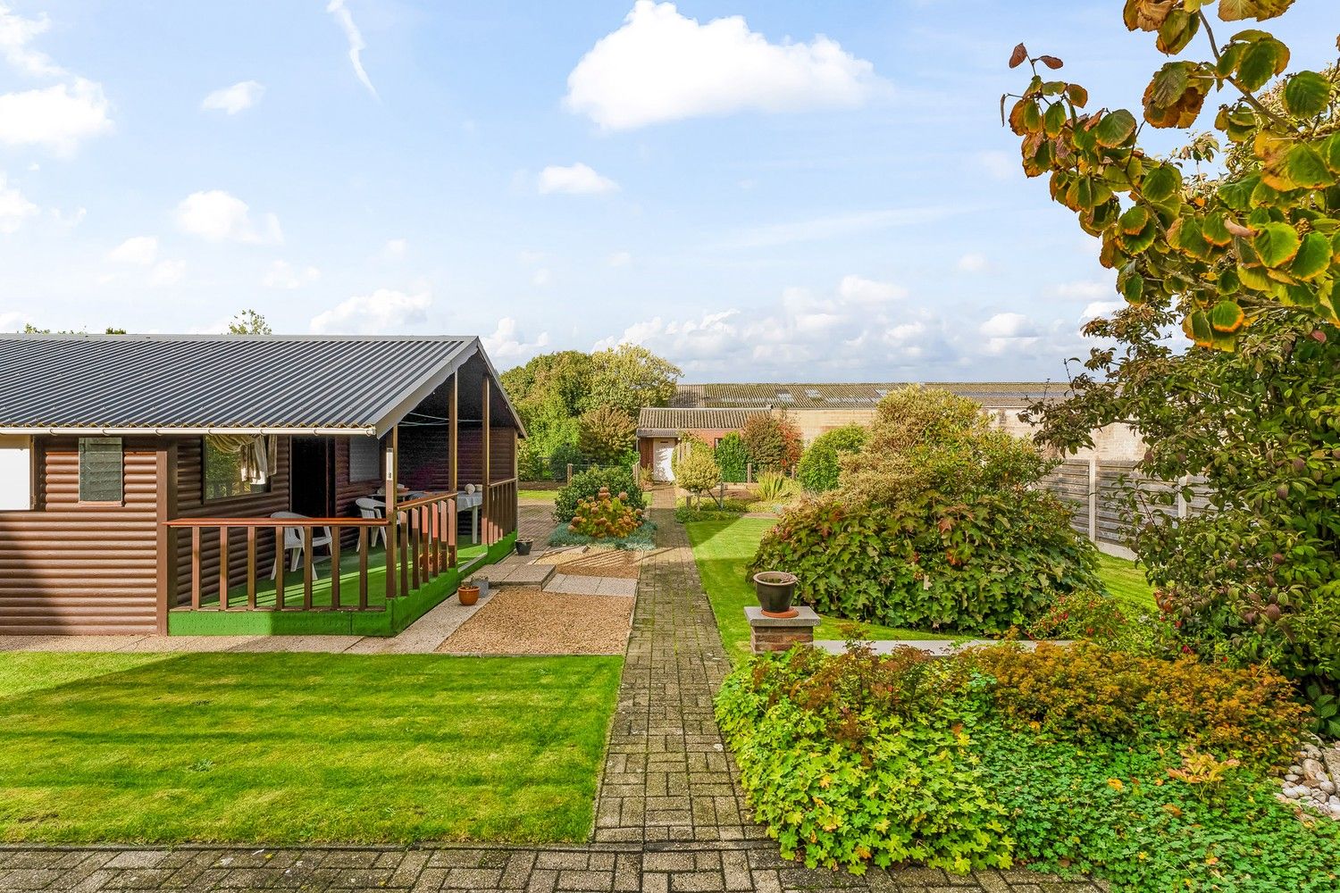 Woning met 2 slpkrs en ruime tuin op toplocatie foto 7