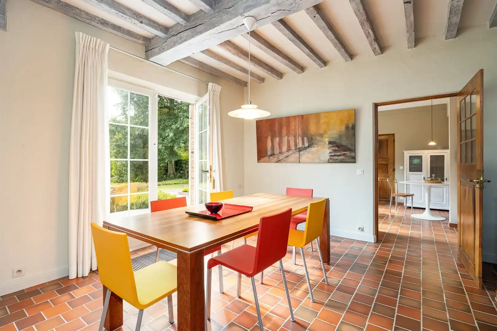 Karaktervolle landelijke woning met 4 slpk en ruime tuin foto 12