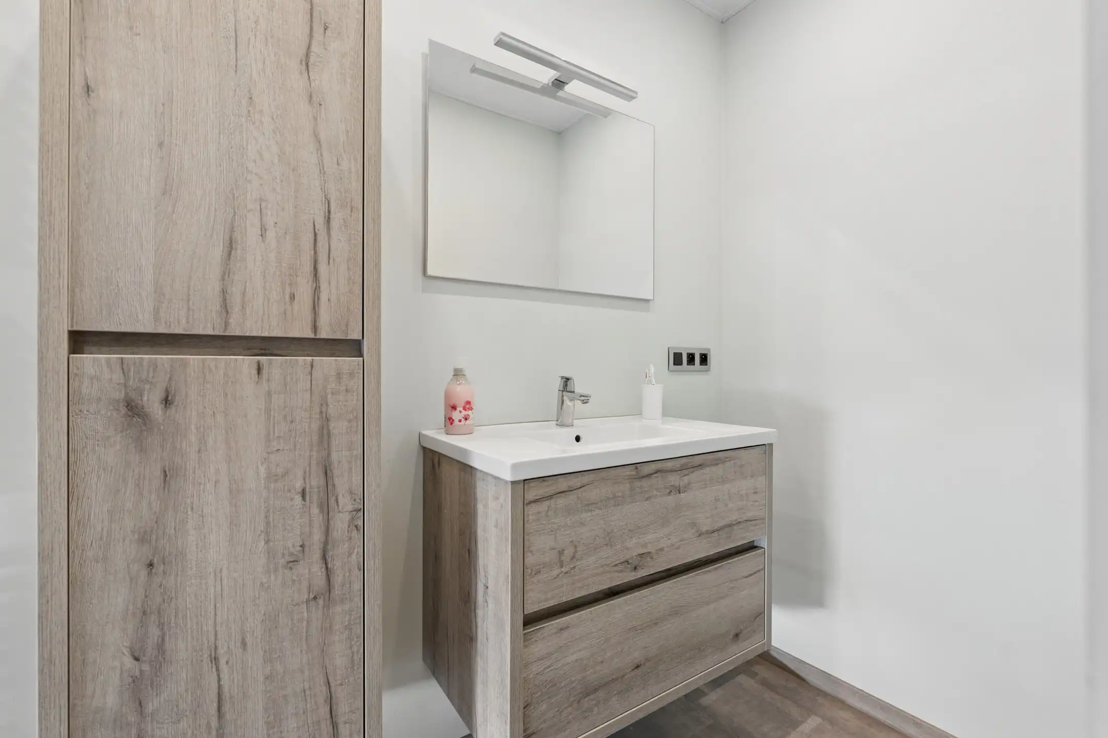 Gerenoveerde gezinswoning in doodlopende straat foto 18