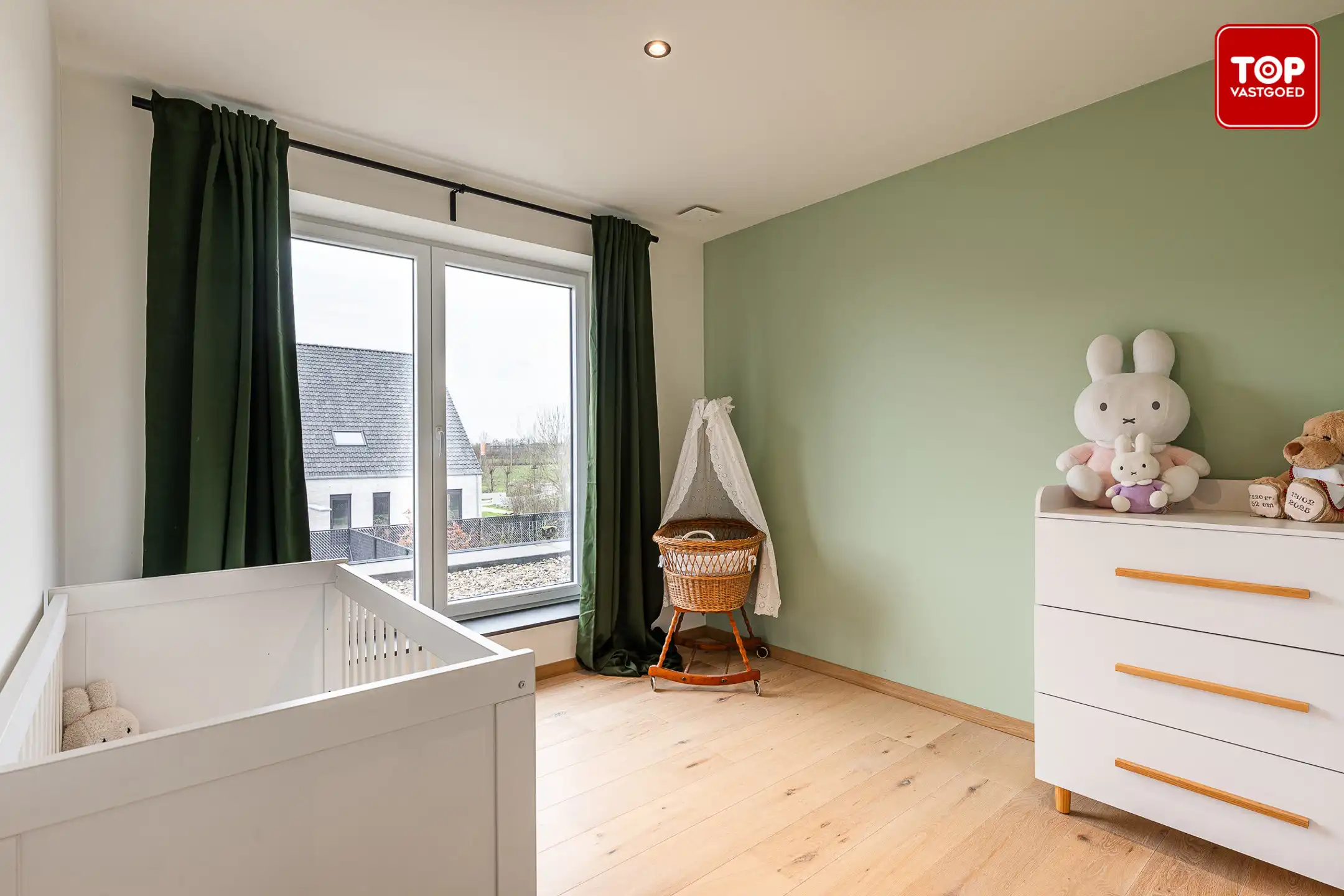 Stijlvolle en energiezuinige gezinswoning met hoogwaardige materialen en zonnige tuin foto 16