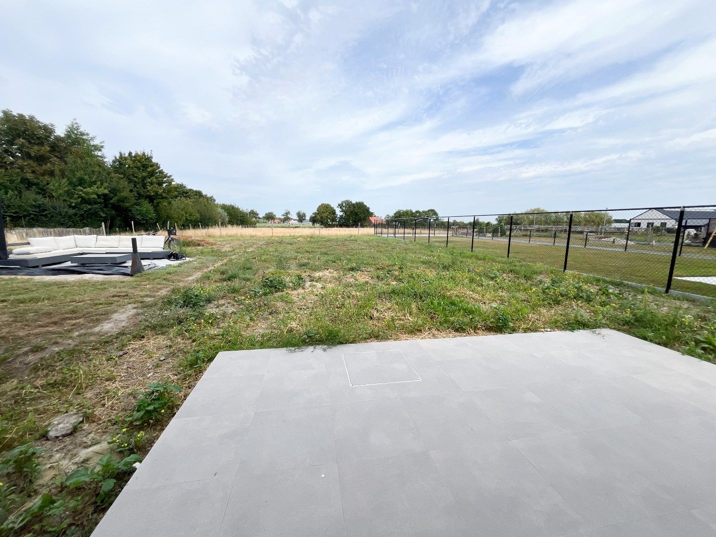 Kijkdag 13/09 van 10u tot 12u - Halfopen woning met 3 slaapkamers en landelijk verzicht! foto 22