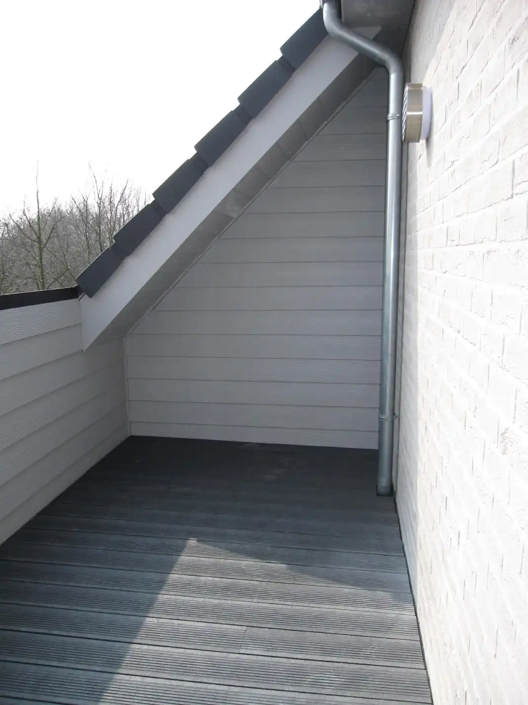 Ruim duplex-appartement met ondergrondse staanplaats en berging foto 6