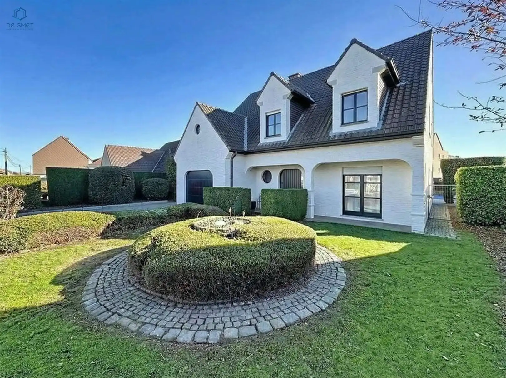 Prachtig gerenoveerde villa met 4 slaapkamers, garage en zwembad foto 30