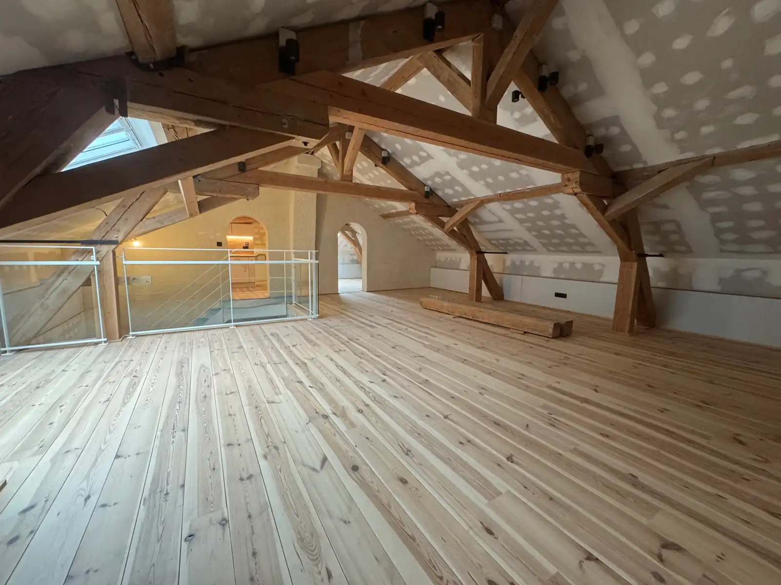 Karaktervol kantoor te huur in hartje Diest foto 12