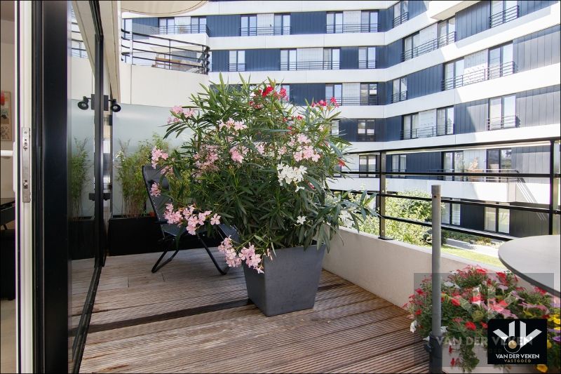 ZEER MOOI AFGEWERKT 2-SPLKAPP IN RESIDENTIE ZUIDZICHT foto 5