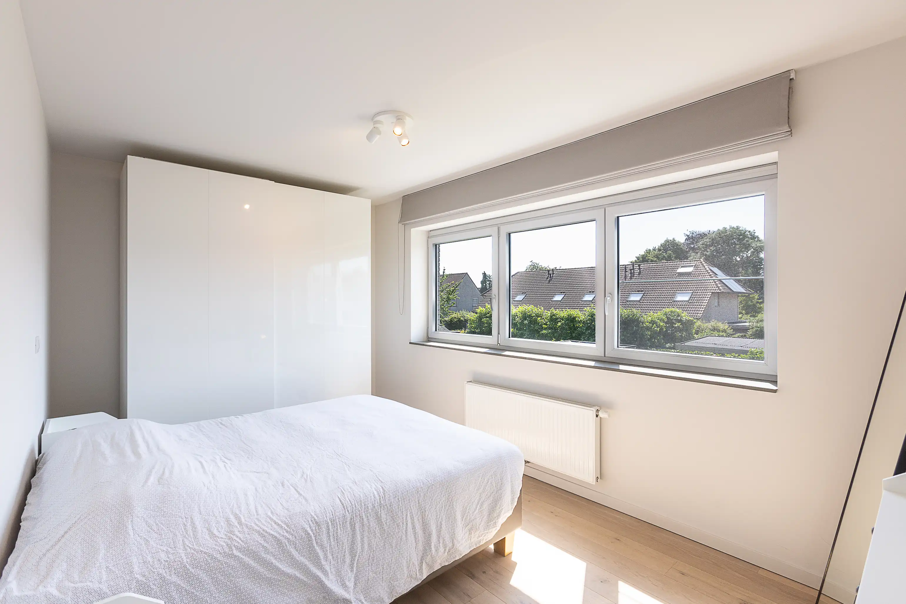 Prachtige, lichtrijke  woning met zonnige tuin in Beernem! foto 22