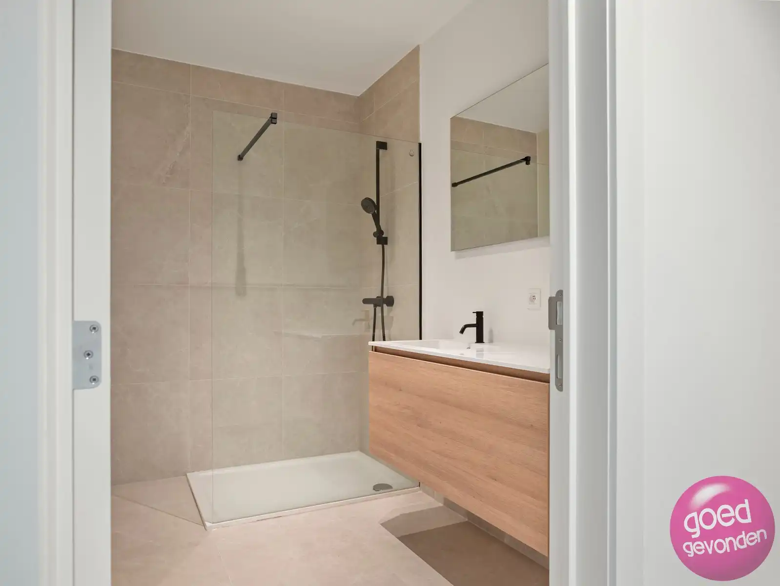 Nieuwbouw - 2 slaapkamers - terras foto 13