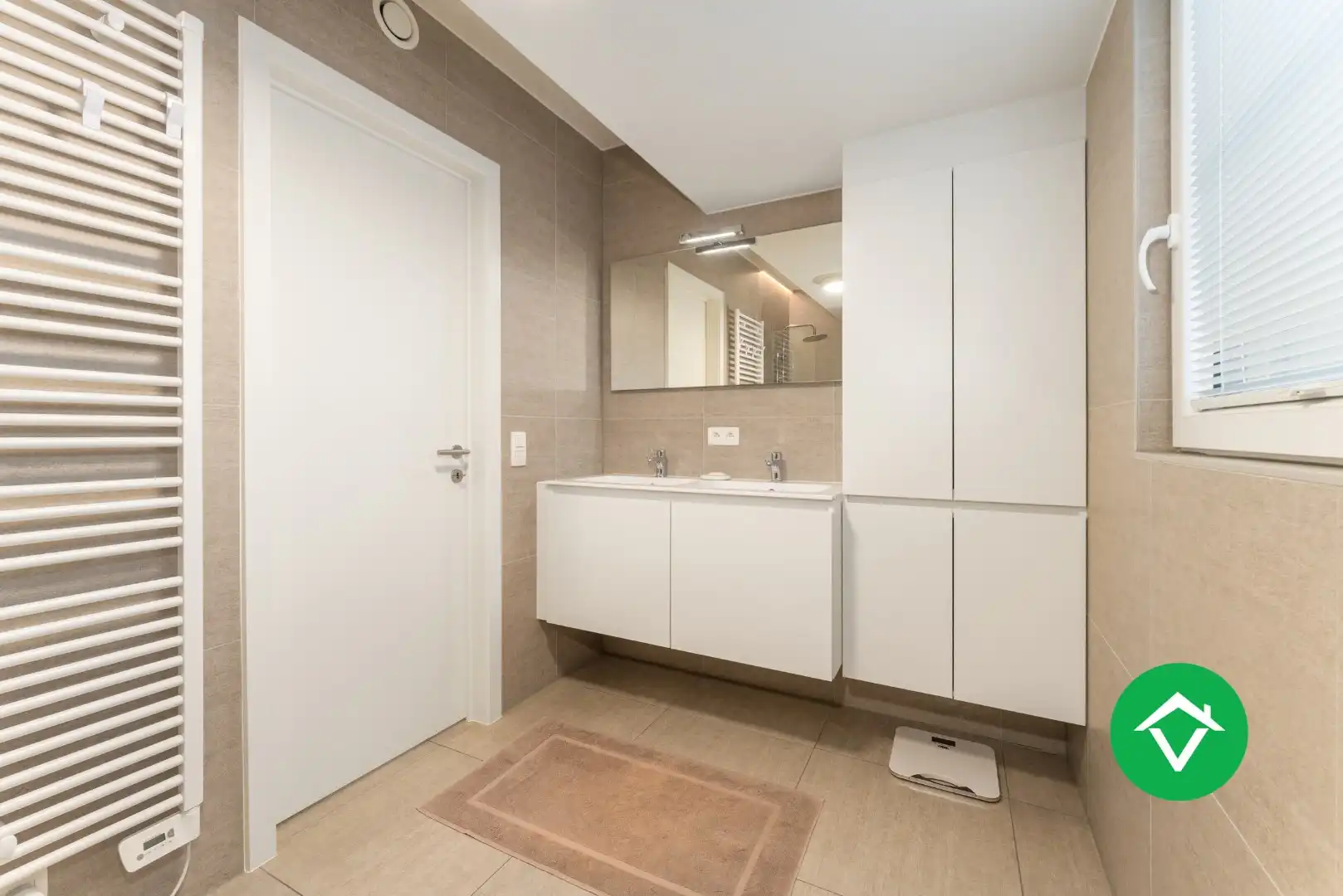 Instapklaar appartement met 2 slaapkamers en volledig ingerichte zolder te Koekelare foto 21