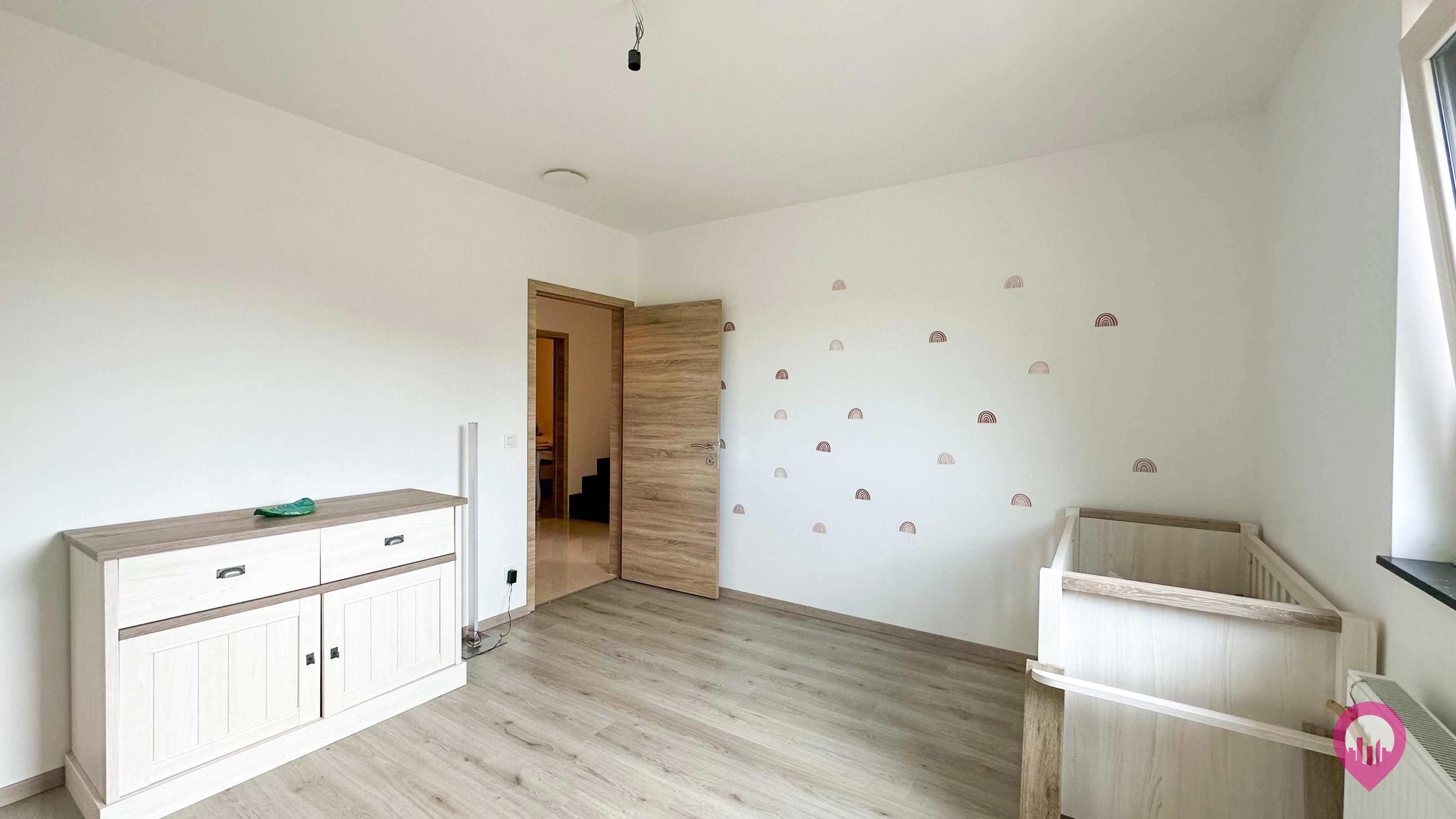 Ruime woning van 278m² met 5 slpks, volledig afgewerkt ! foto 22