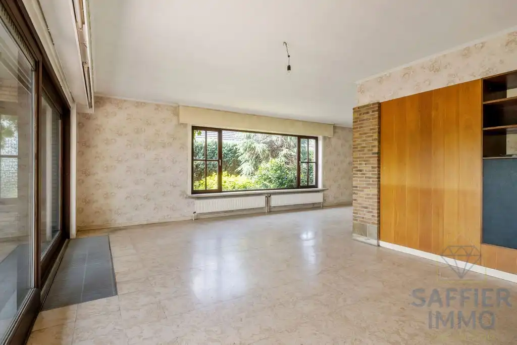 Ruime gezinswoning met zonnige tuin en 5 slaapkamers in hartje Izegem foto 18