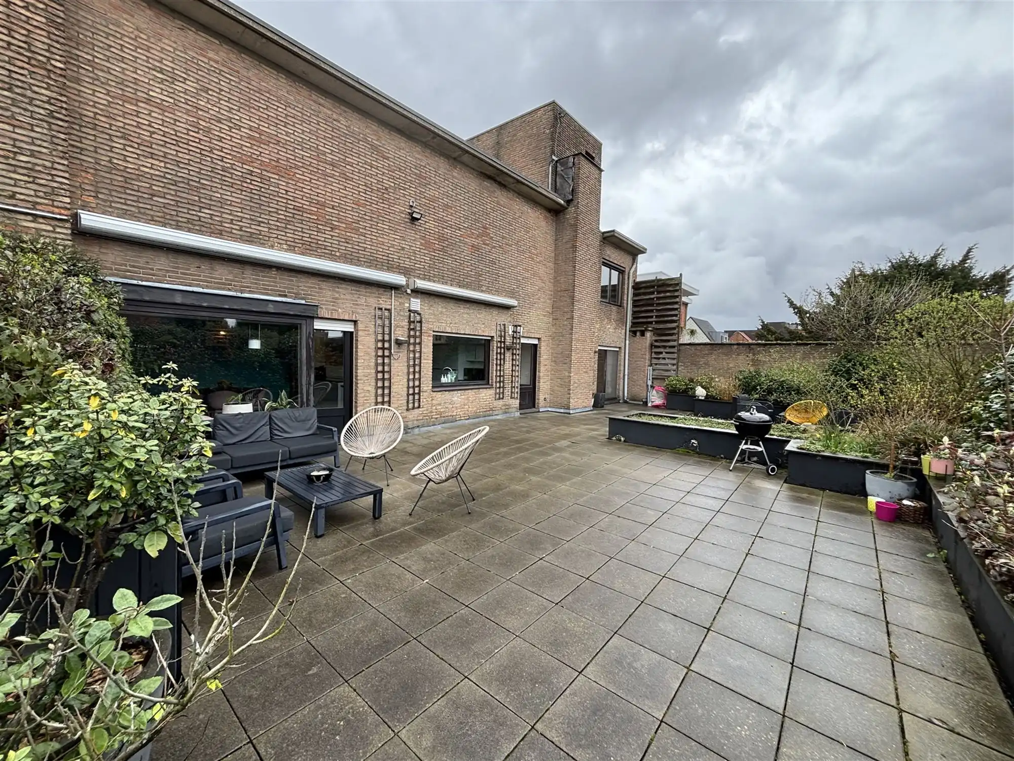 Zeer ruim appartement in centrum Edegem te huur foto 6