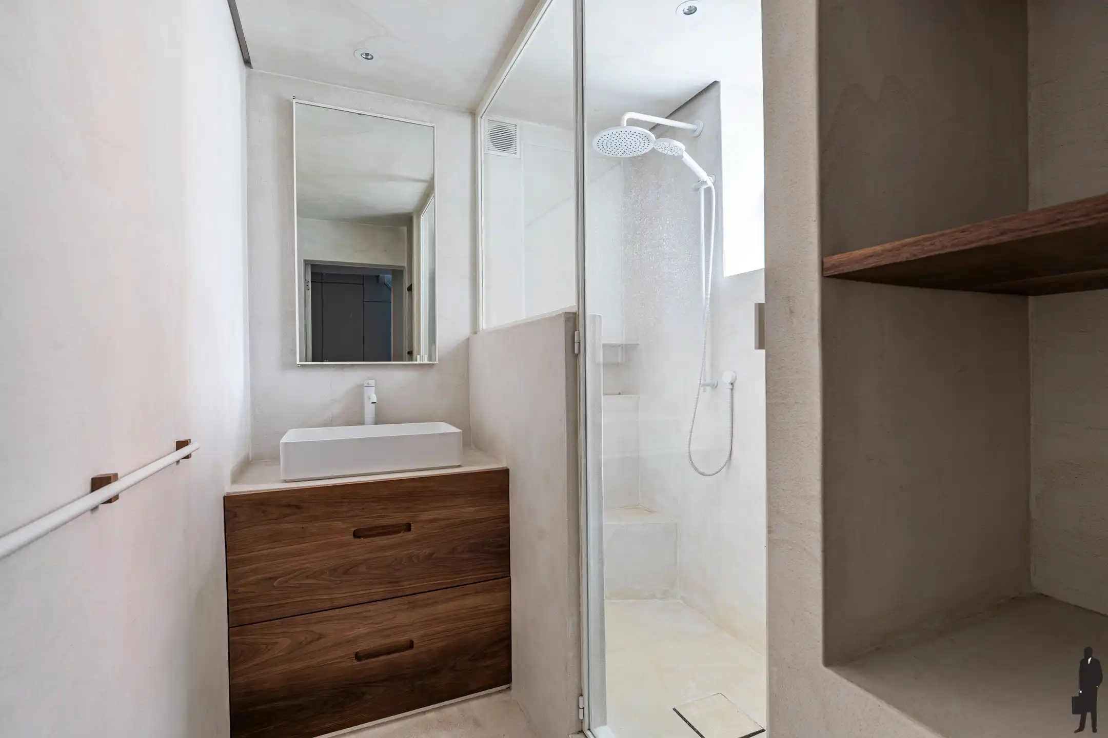 Instapklaar appartement in hartje Hoogstraten. foto 15