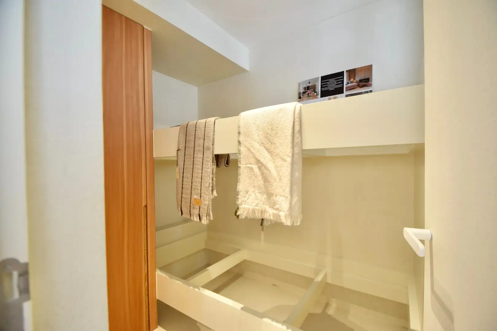 Gerenoveerd appartement genietend van lateraal zeezicht gelegen hartje Het Zoute foto 12