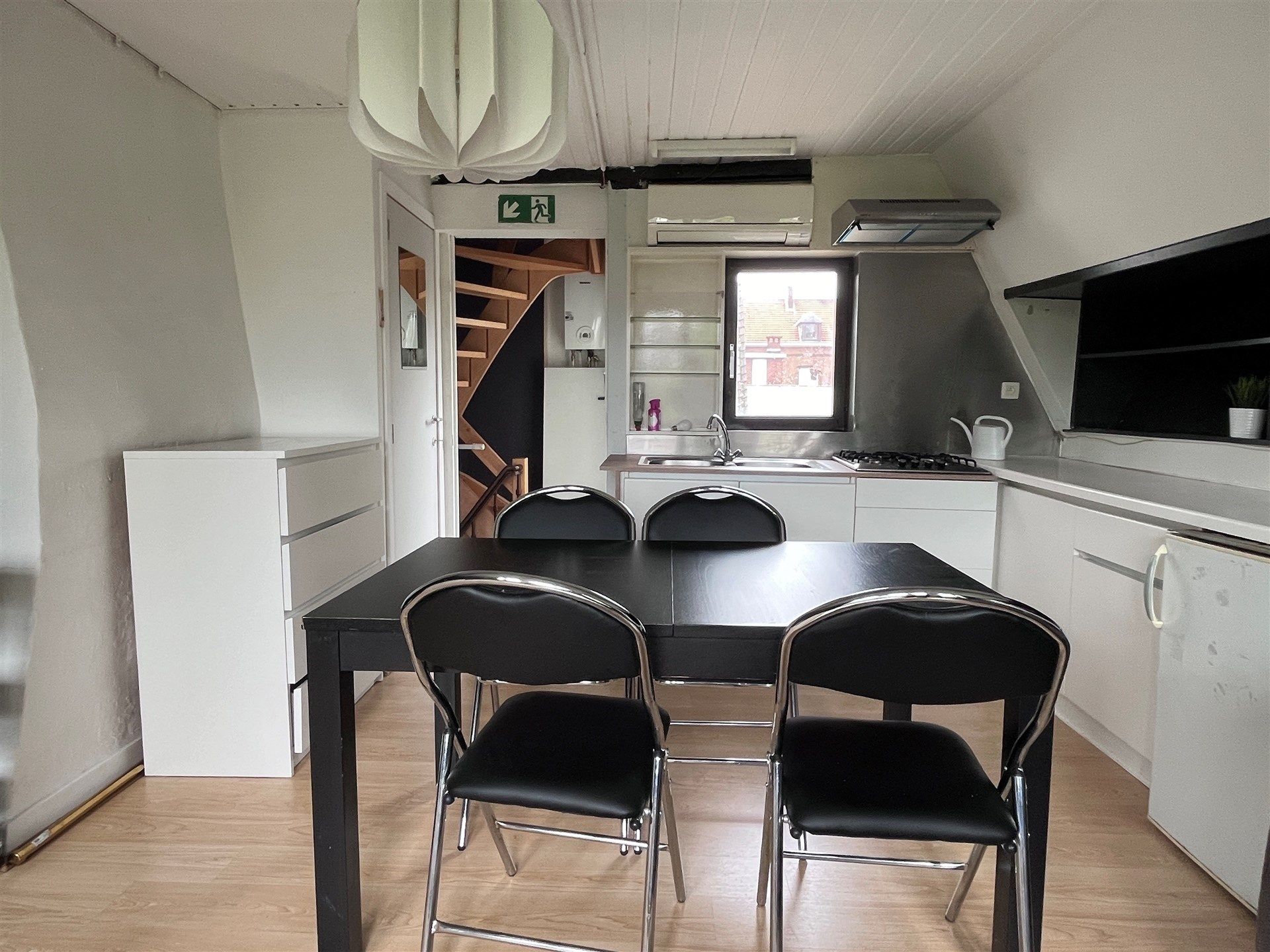 Duplex appartement nabij de Universiteit van Antwerpen! foto 3