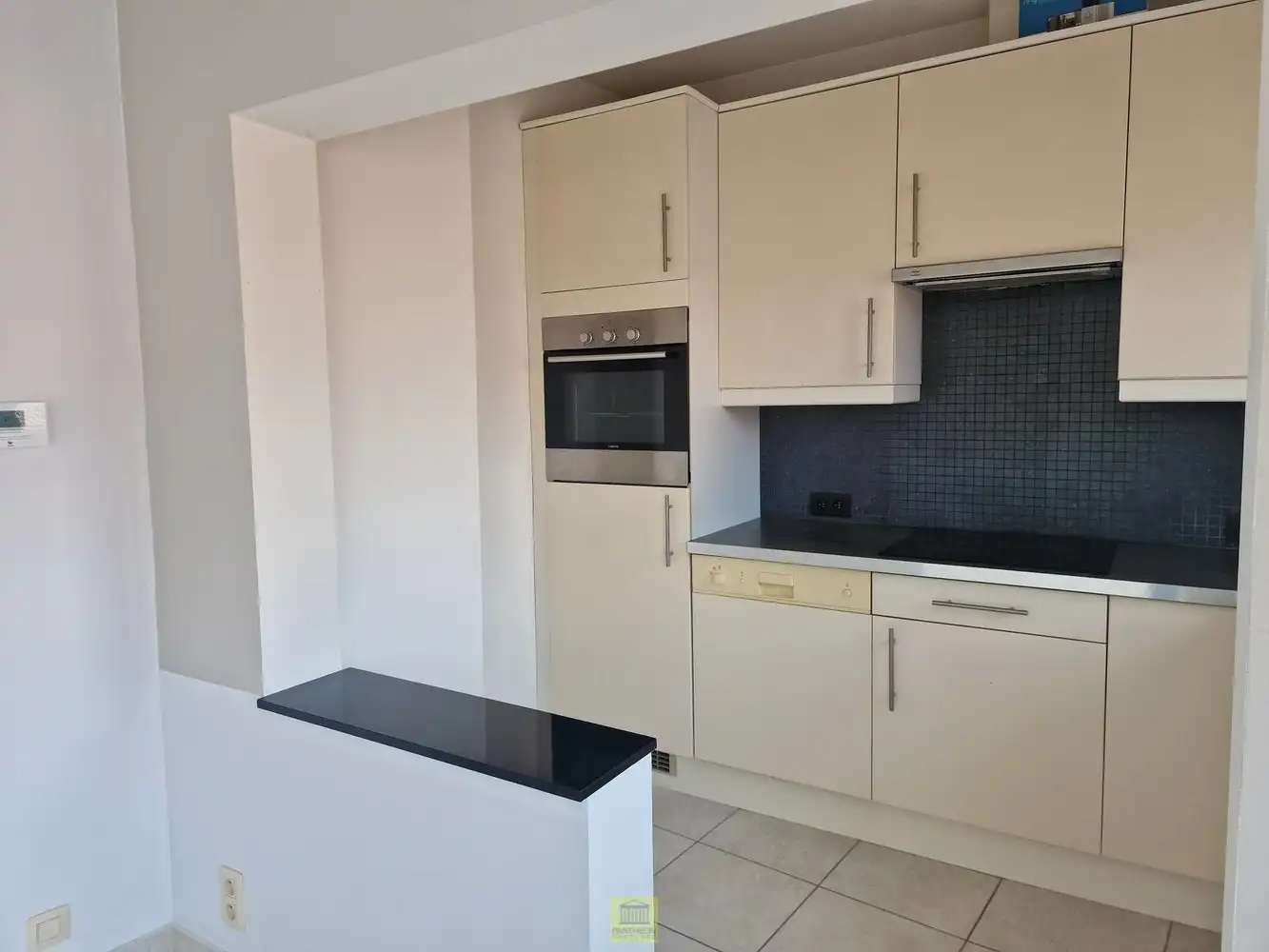 Interessant opbrengsteigendom met 3 appartementen in het hart van Vlezenbeek foto 5