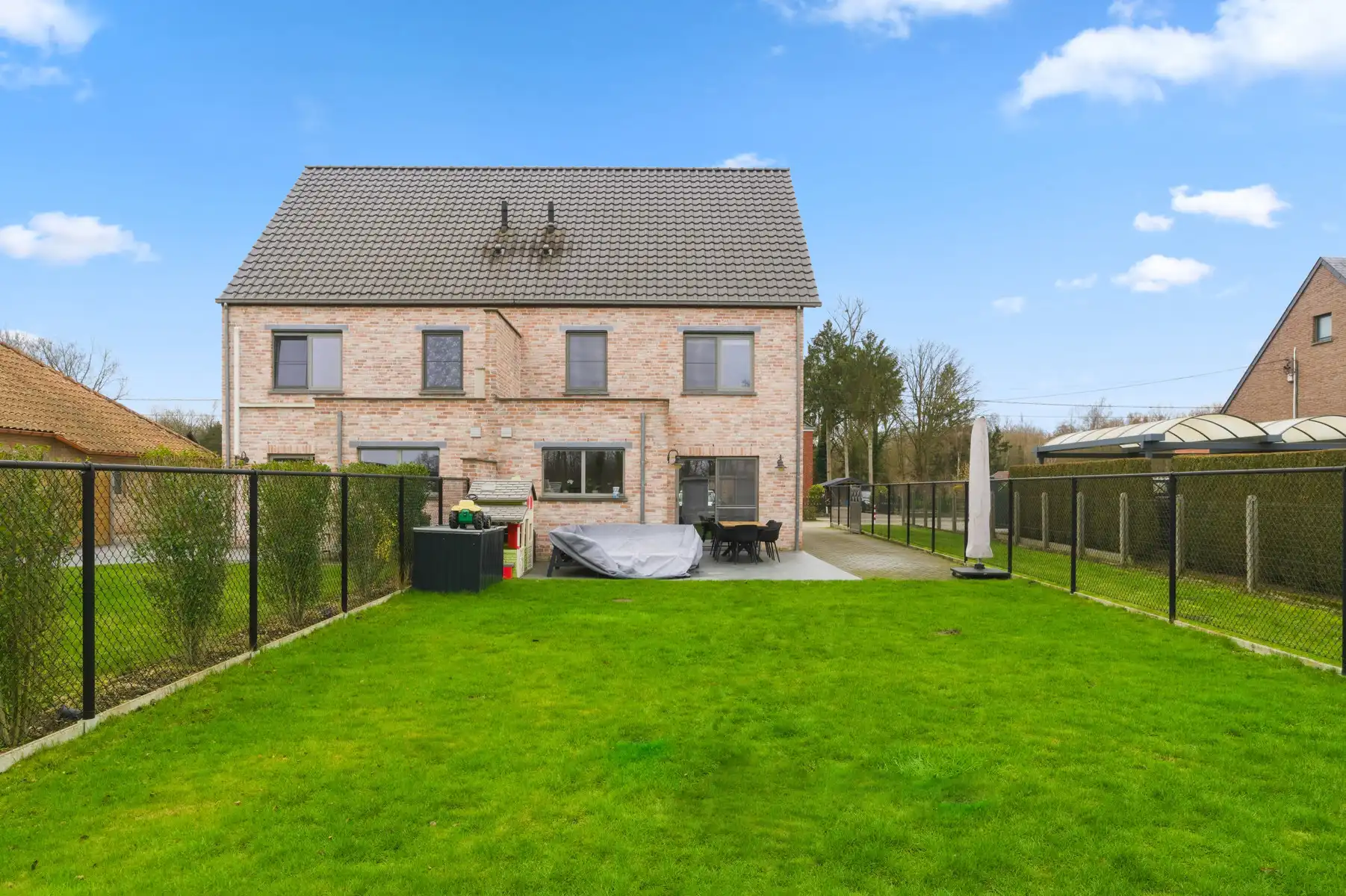 Recente halfopen bebouwing te BEGIJNENDIJK foto 32