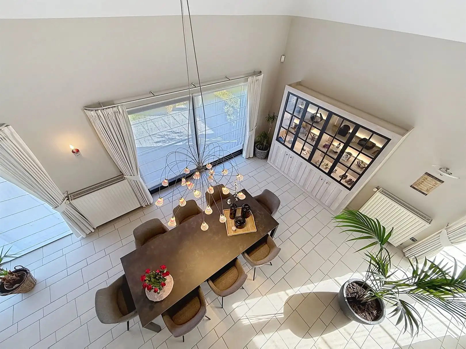 Zeer verzorgde villa, 4 slpks, tuin, opp 18a 48ca foto 14