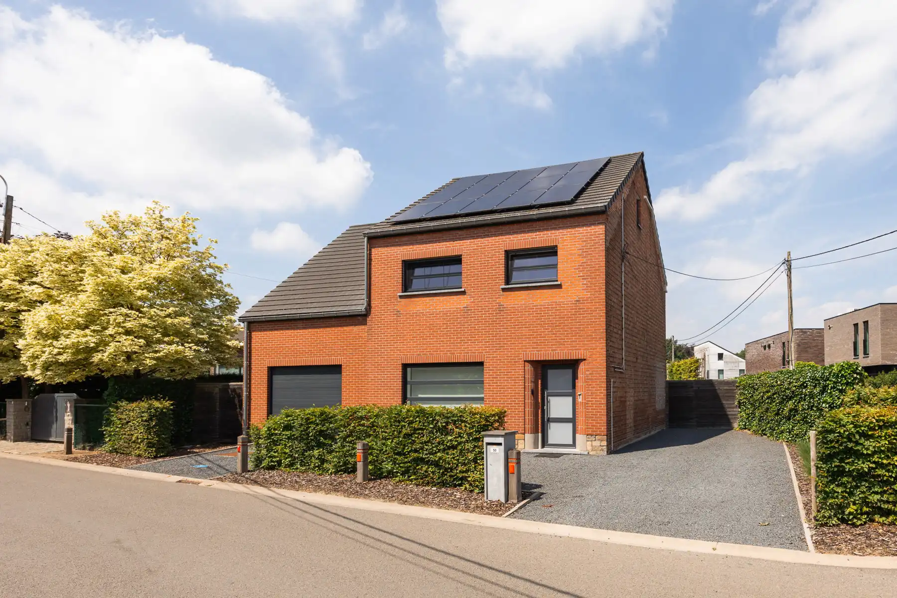 Gerenoveerde energiezuinige en rustig gelegen open bebouwing foto {{pictureIndex}}